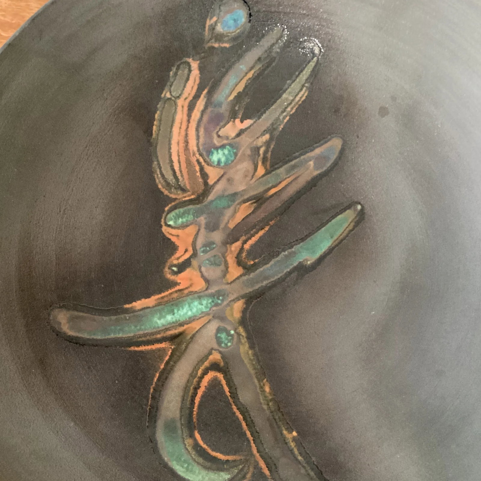 Mid 20th Century Tony Evans Raku Pottery Studio Pottery Centerpiece Bowl With Enameled Asian Calligr - 7