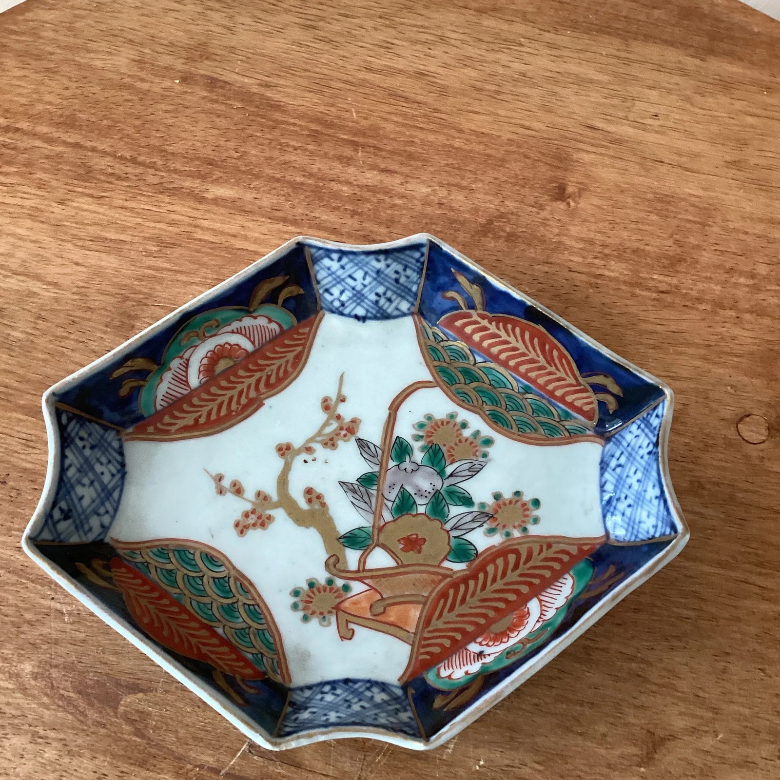 Japanese Imari Porcelain Rectangular Small Bowl Late 18th Century - 11