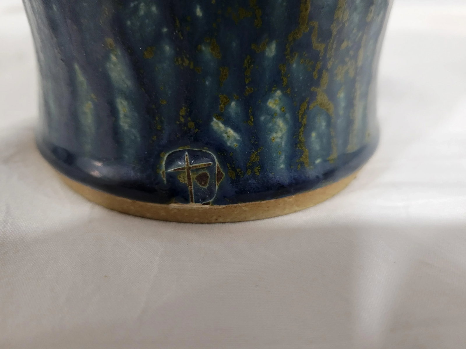 Vintage Salt Glazed Studio Pottery Lidded Jar - 5