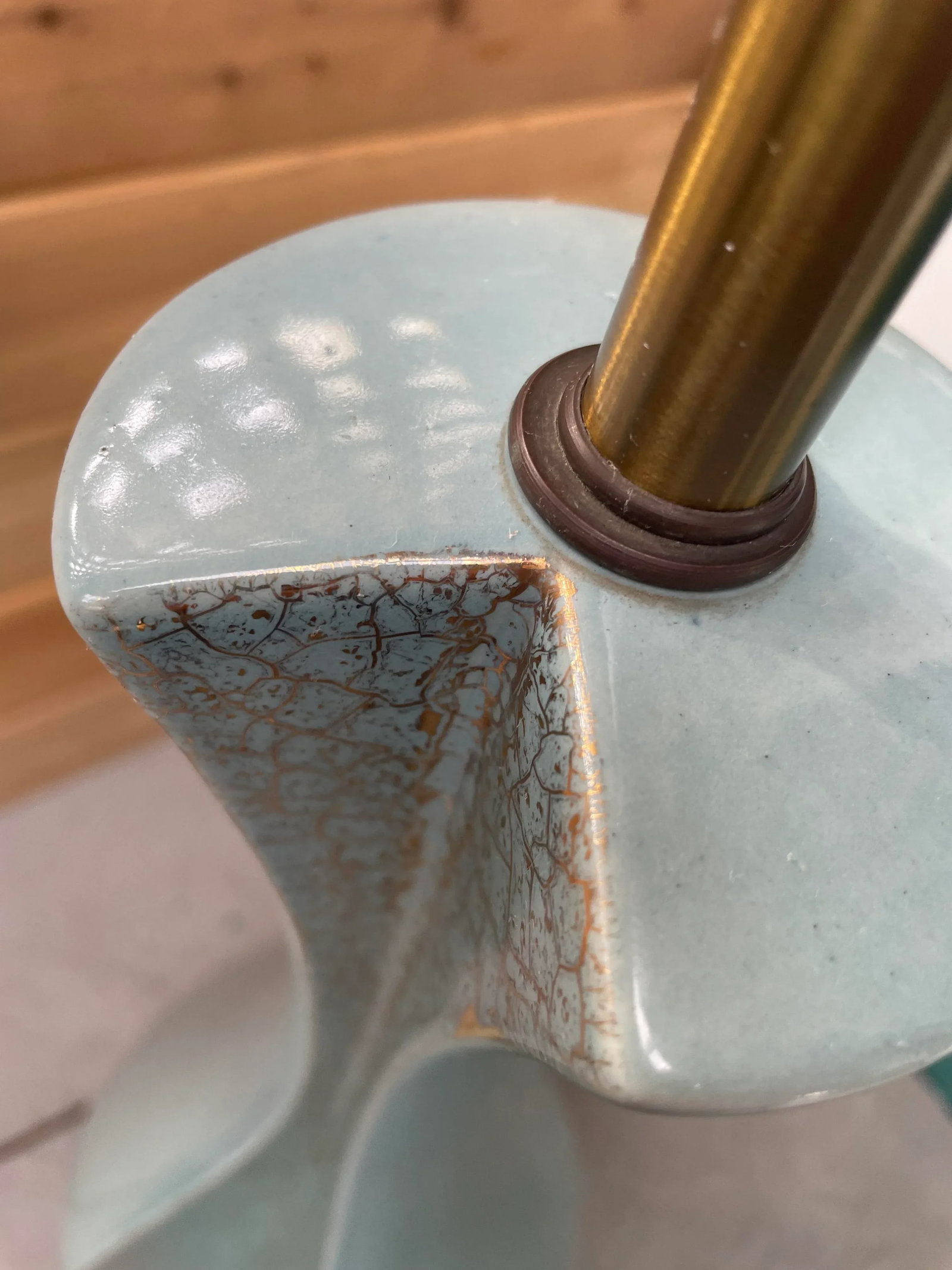 Mid 20th Century Rembrandt Ceramic Table Lamp - 3