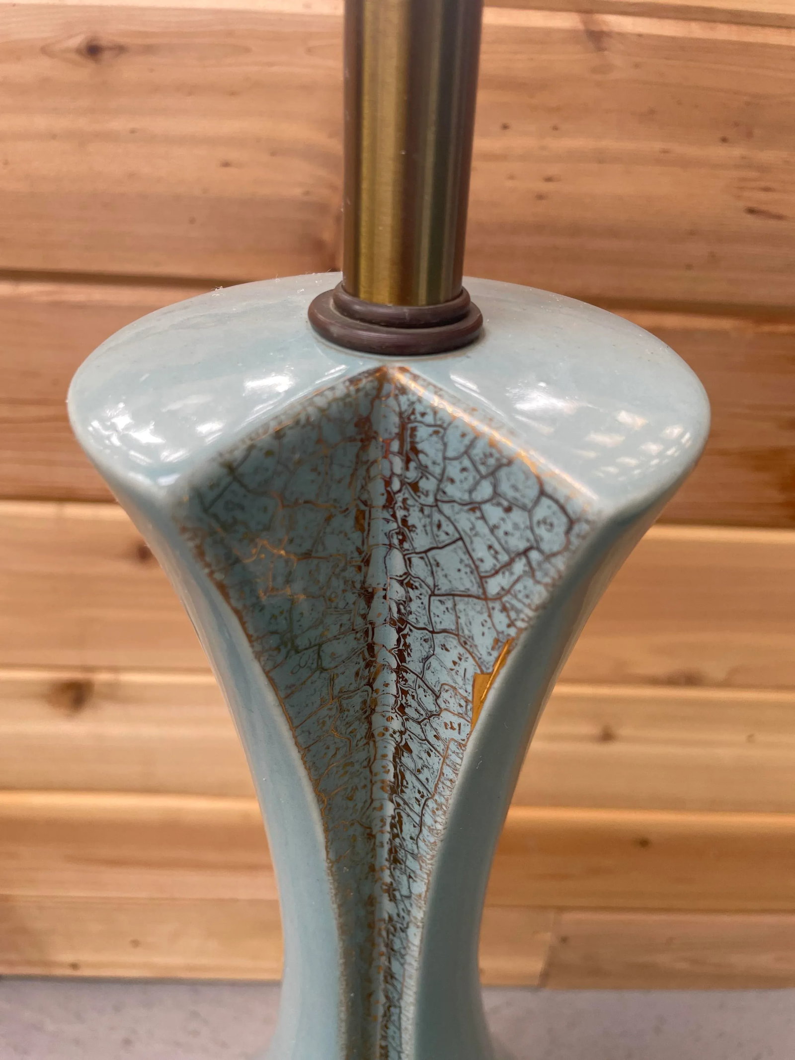 Mid 20th Century Rembrandt Ceramic Table Lamp - 4