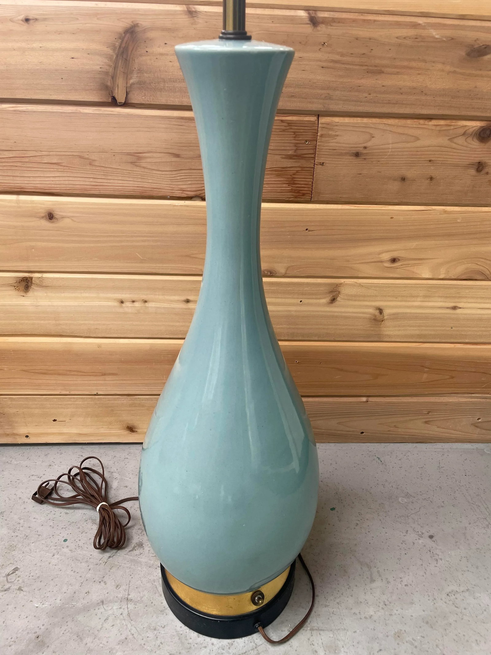 Mid 20th Century Rembrandt Ceramic Table Lamp - 6
