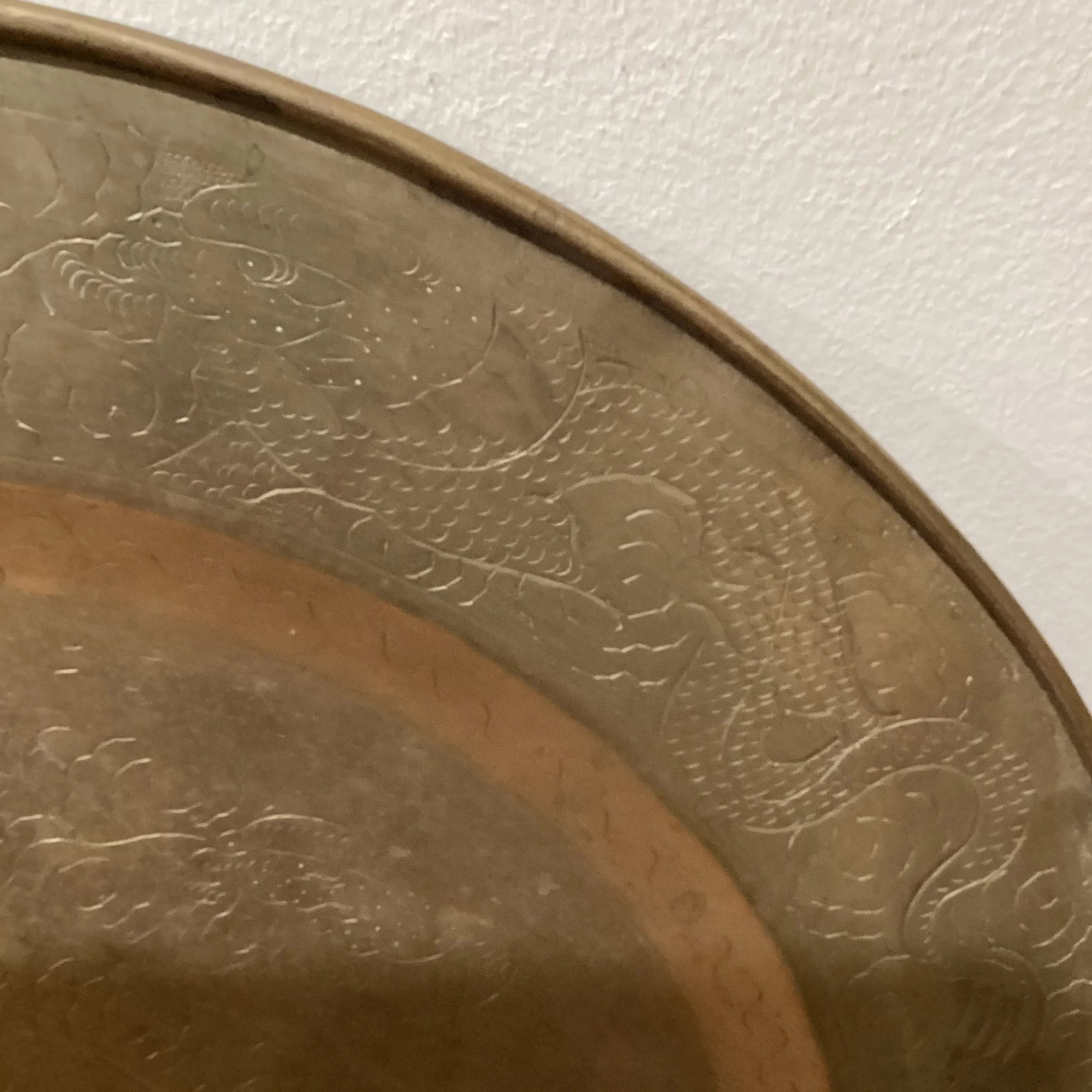 Antique Big & Heavy Chinese Etched Brass Tray Asian Motif - 3
