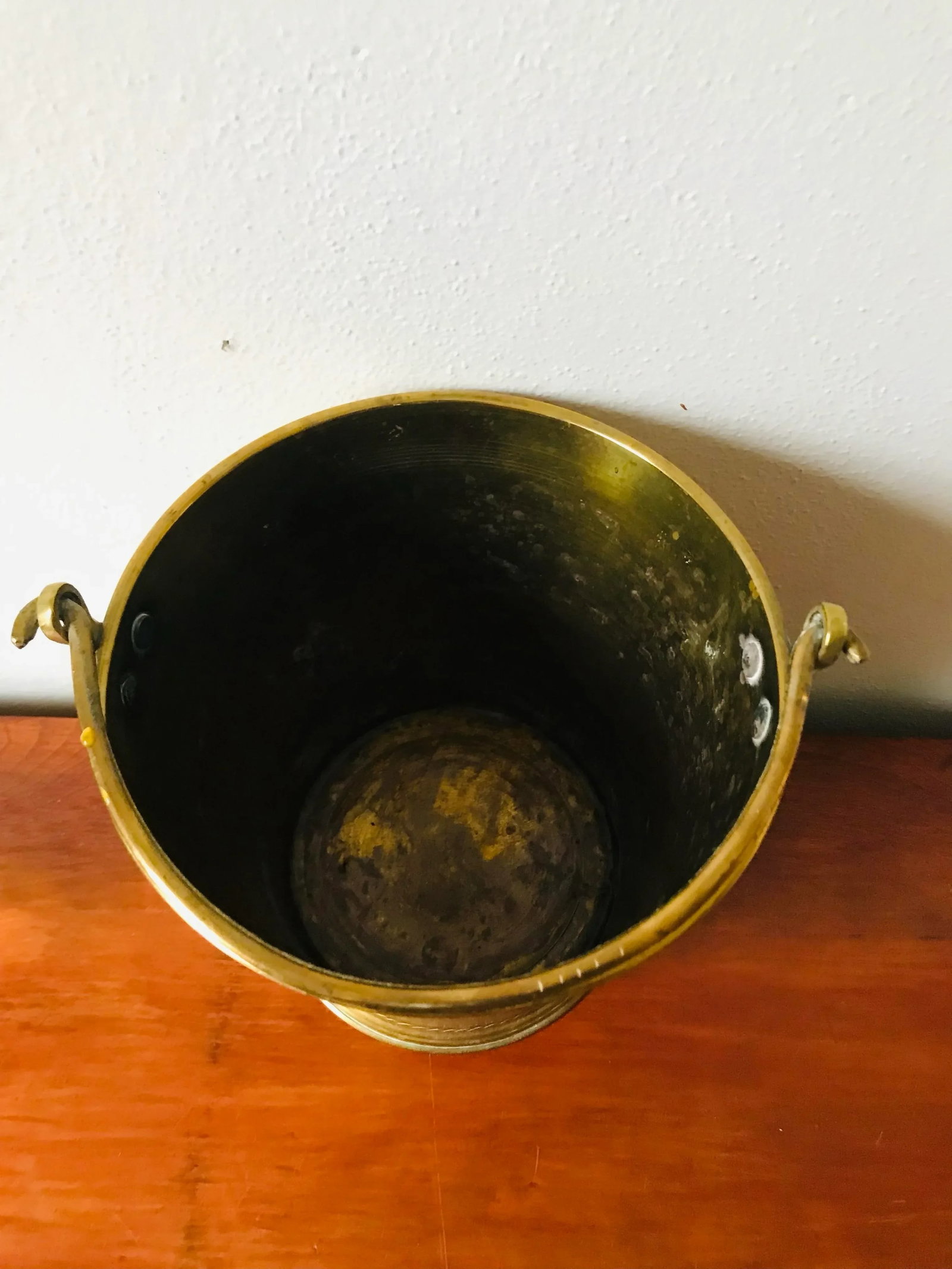 Charming Geometric Etched Vintage Brass Water Bucket - 10