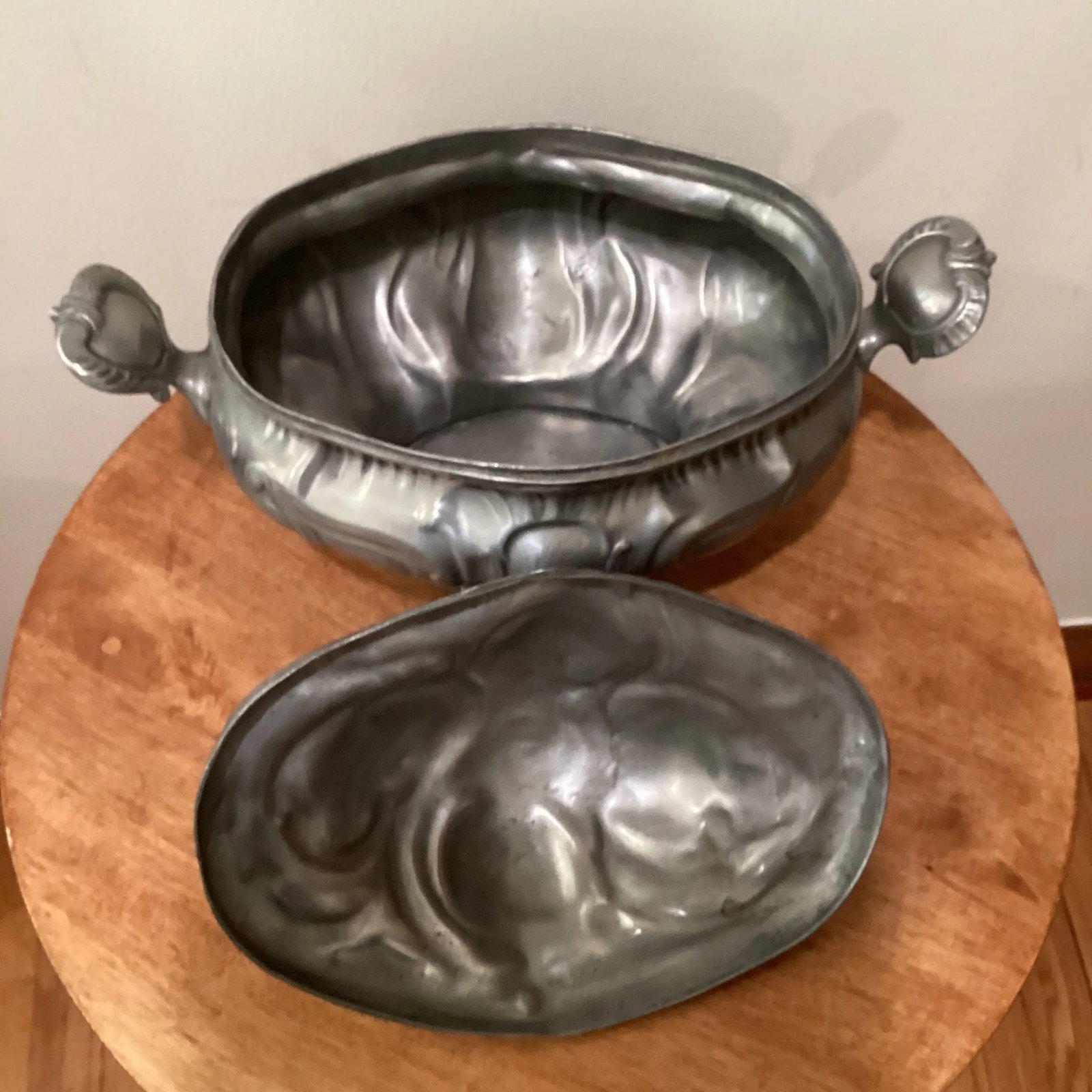 Antique 19th Century Rococo Style Pewter Tureen Angel Mark Germany - 4