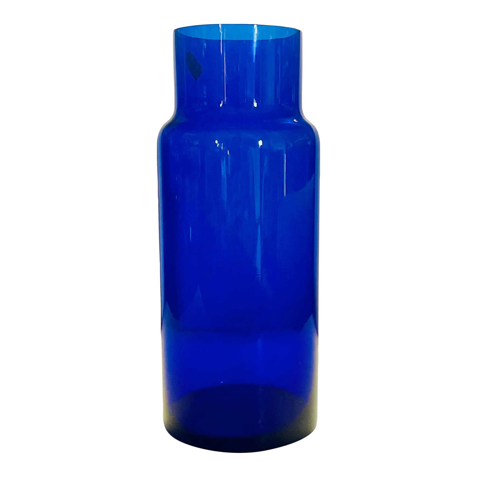 Vintage Pilgrim Glass Cobalt Blue Handmade Vase: A classic example of handmade glass in a deep shade of cobalt blue. Made in West Virginia by the Pilgrim Glass Company. Ships within 1-2 days using USPS. All items packed with care. Please contact us