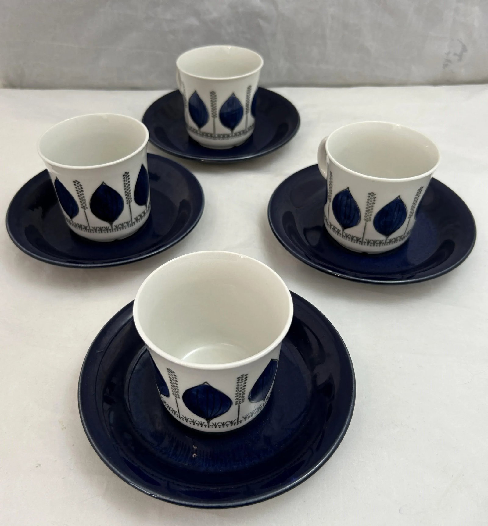 1960s Vintage Upsala Ekeby Swedish Blue Groblad Porcelain Cups & Saucers Set- 8 Pieces - 3