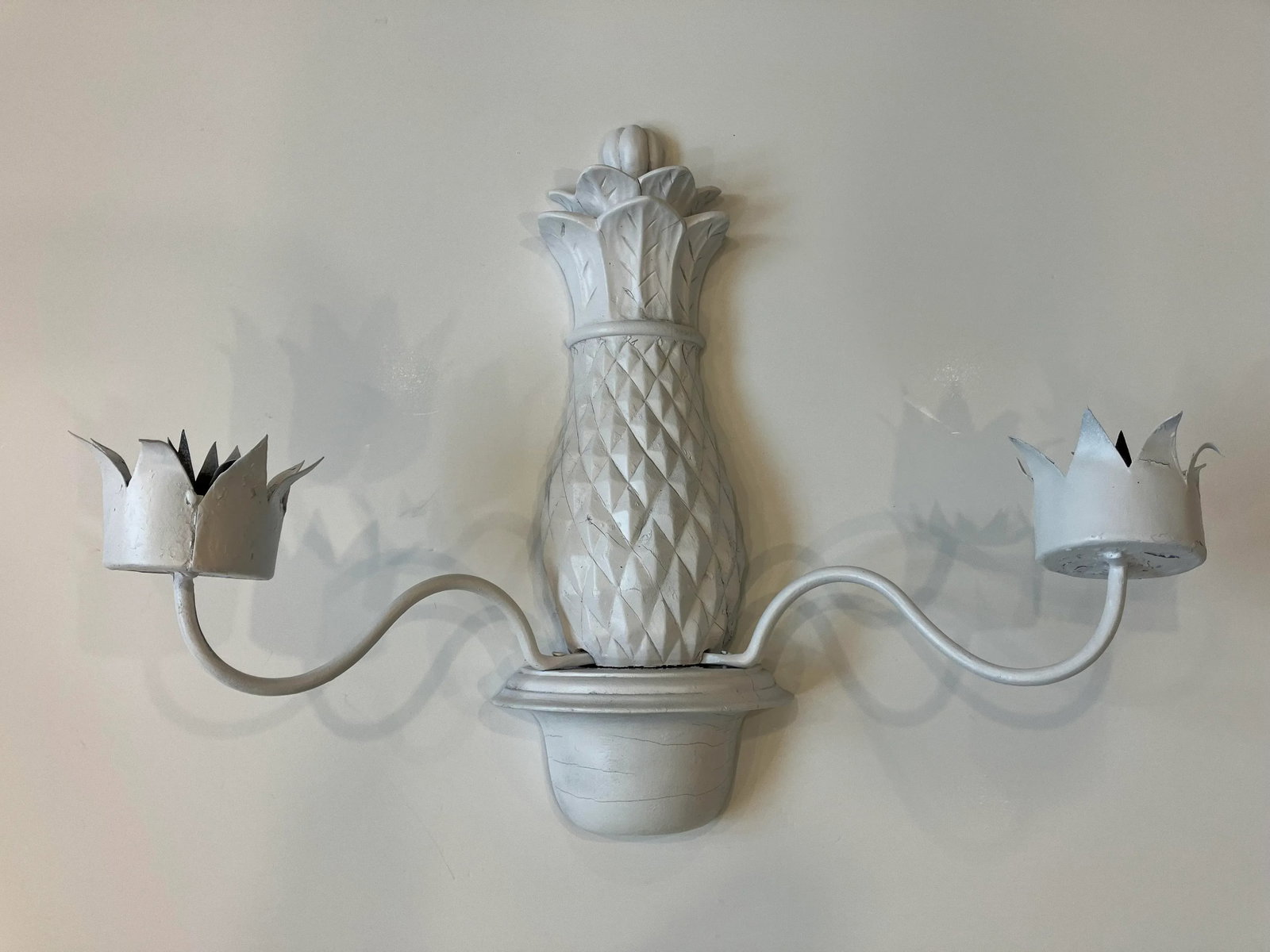 Pair of 1960s Pineapple Design Sconces - 7
