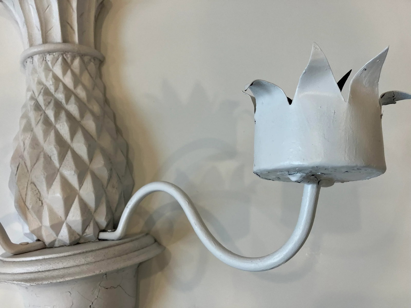 Pair of 1960s Pineapple Design Sconces - 9