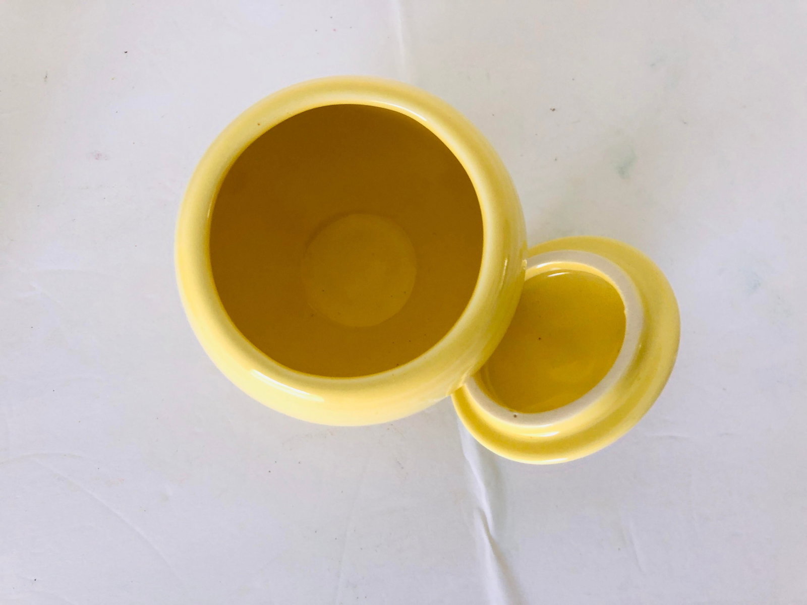 Fiesta Ware Yellow Sugar & Creamer Set Old Marks - 2