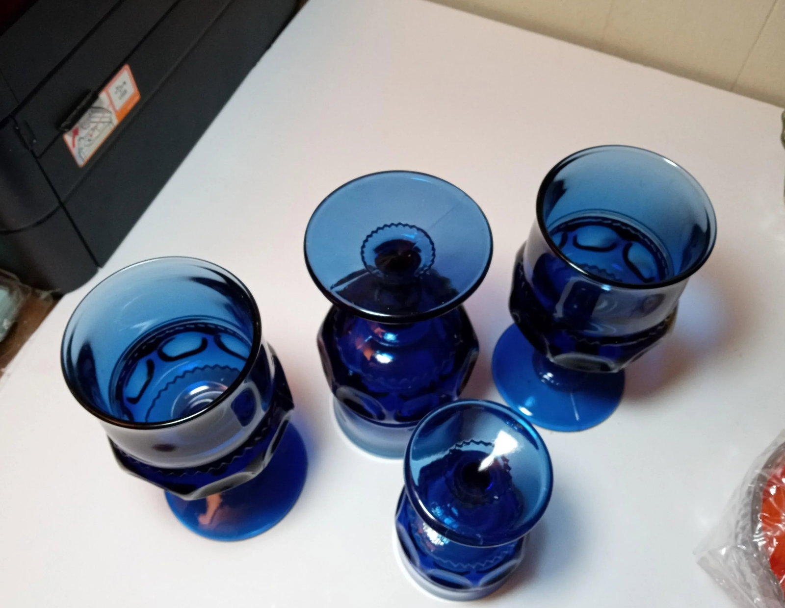 1960s Indiana Glass Kings Crown Cobalt Blue Goblets - Set of 4 - 2