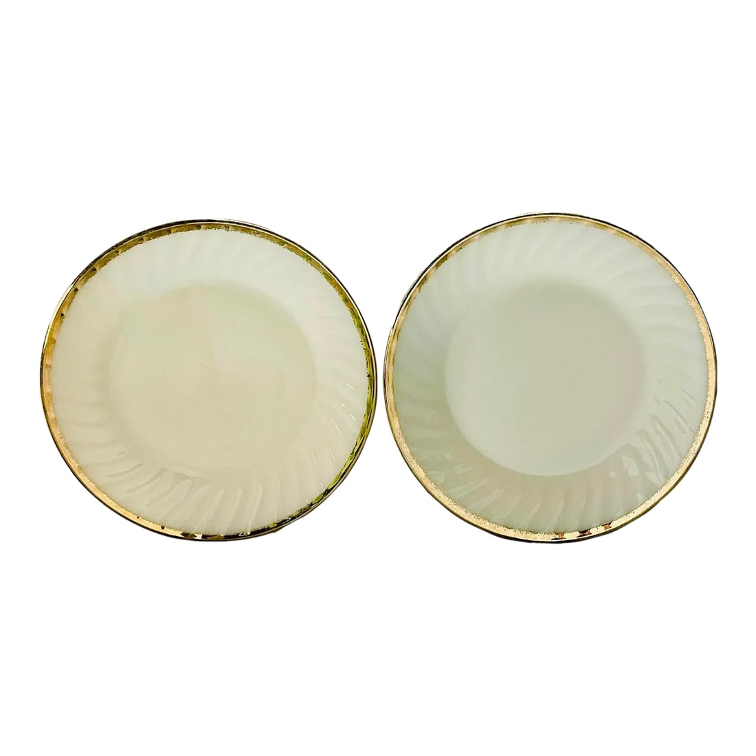 Mid 20th Century Anchor Hocking Milk Glass Dinner Plates- a Pair: A classic pair of mid 20th century milk glass gold trimmed plates in very good condition. Ships within 1-2 days using USPS. All items packed with care. Please contact us with any questions. Arrives
