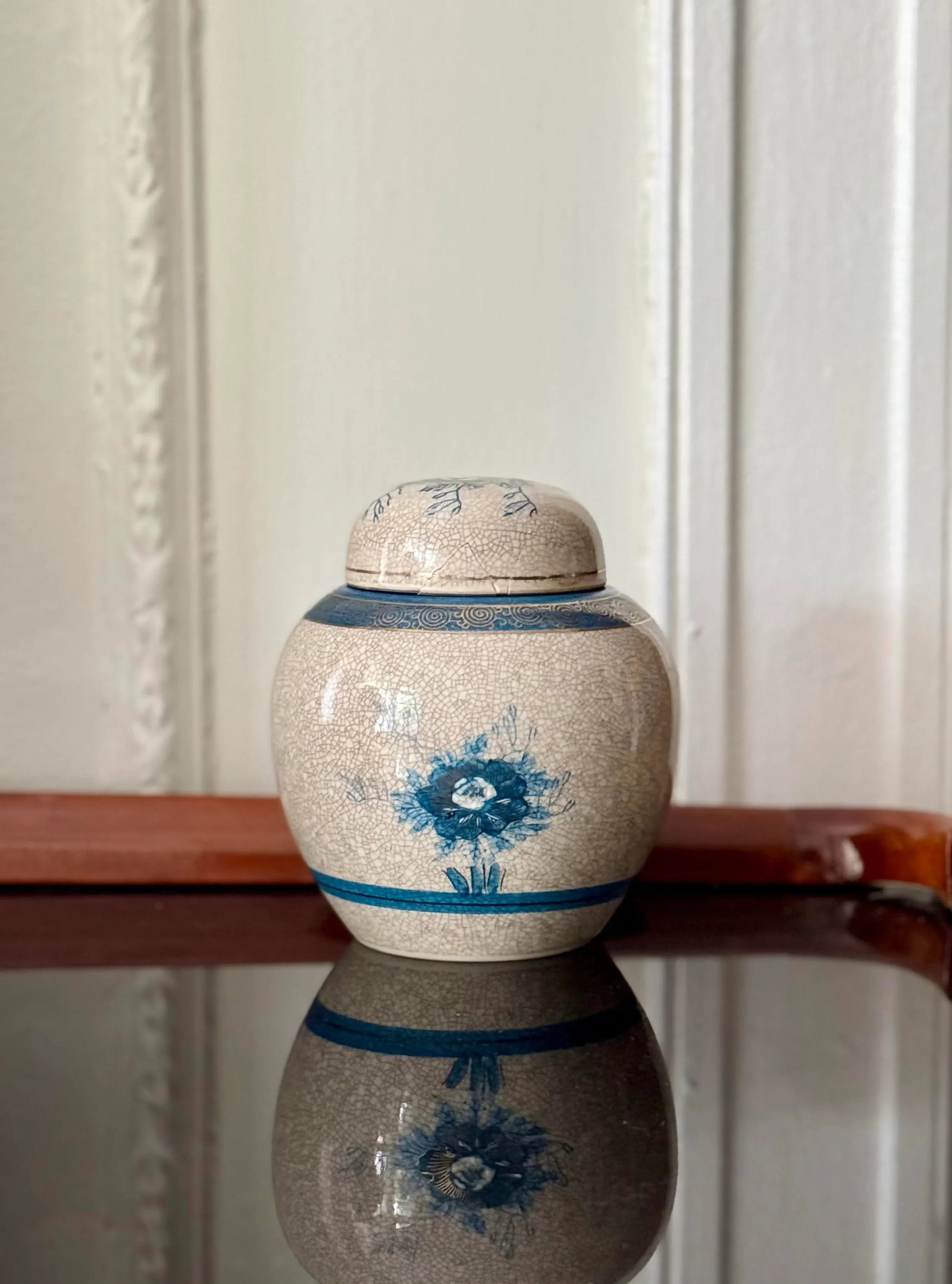 Small Vintage Kutani Porcelain Ginger Jar - 3
