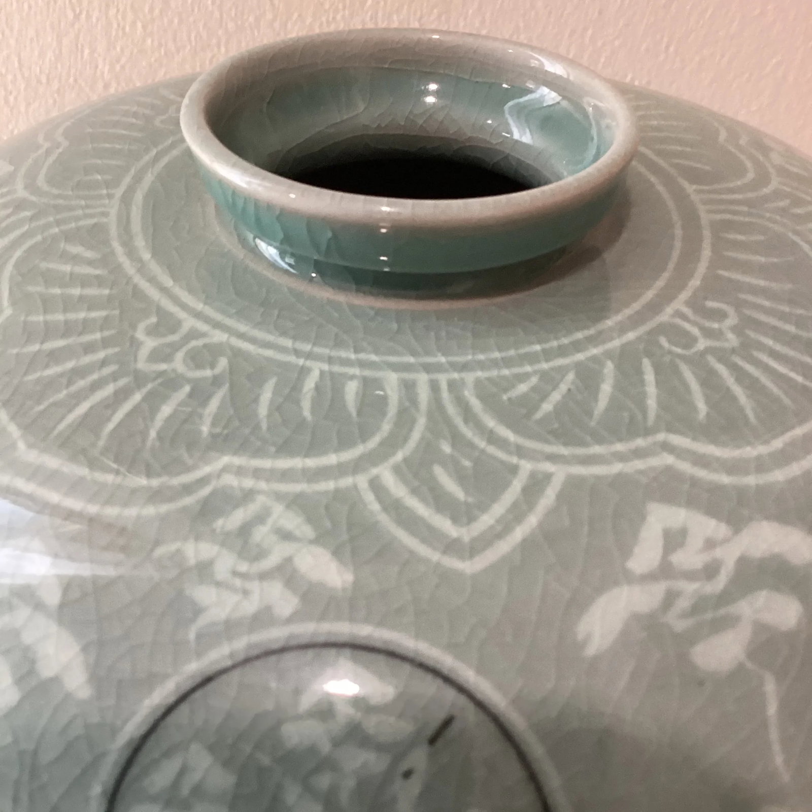 Mid 20th Century Korean Meiping Porcelain Celadon Crackle Glazed Flying Granes & Clouds Pattern Inla - 6