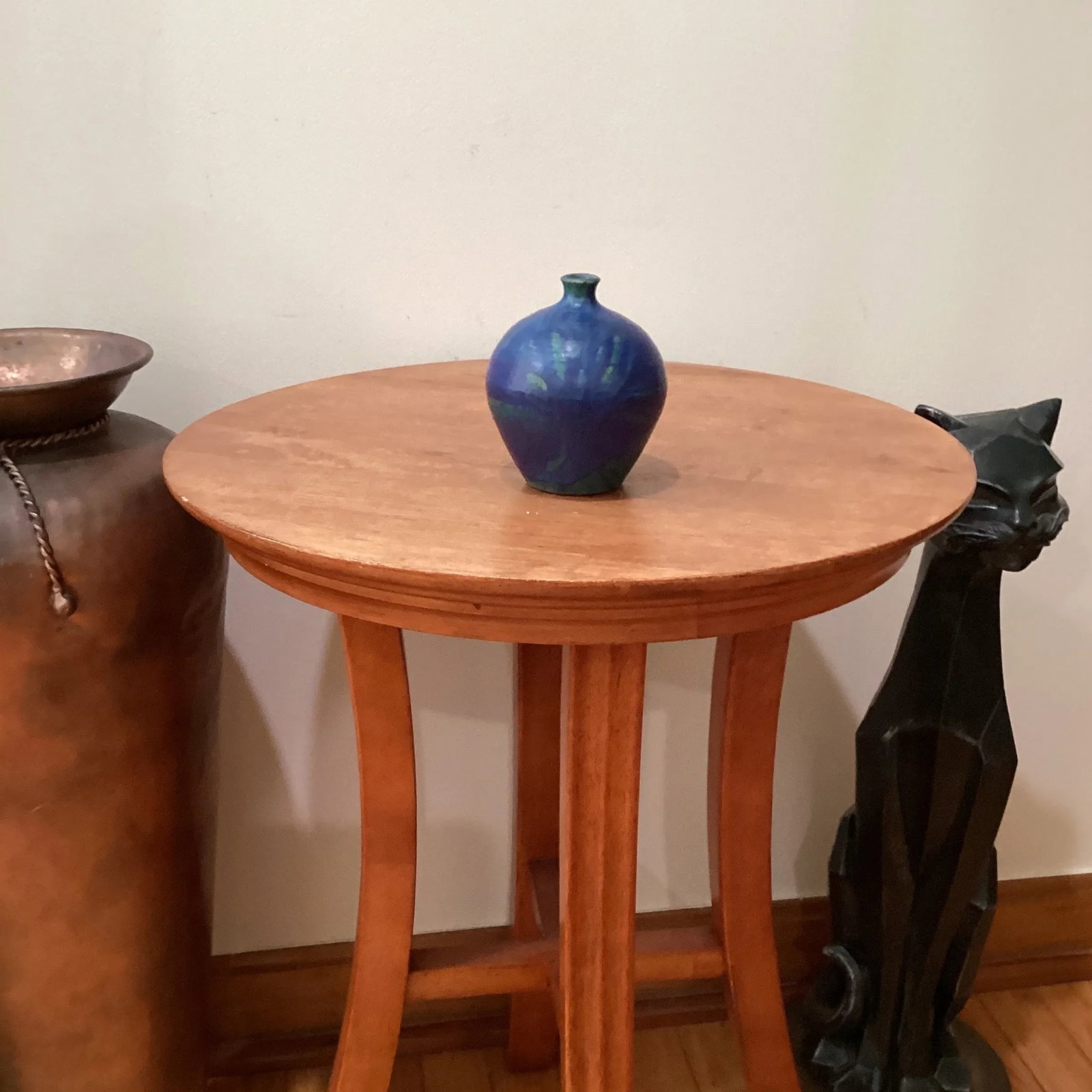 Mid 20th Century Studio Pottery Stoneware Dark Blue & Green Ombre Small Neck Vase With Makers Mark - 11