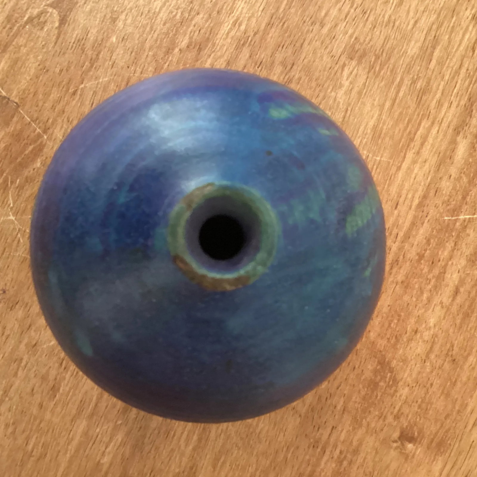 Mid 20th Century Studio Pottery Stoneware Dark Blue & Green Ombre Small Neck Vase With Makers Mark - 5