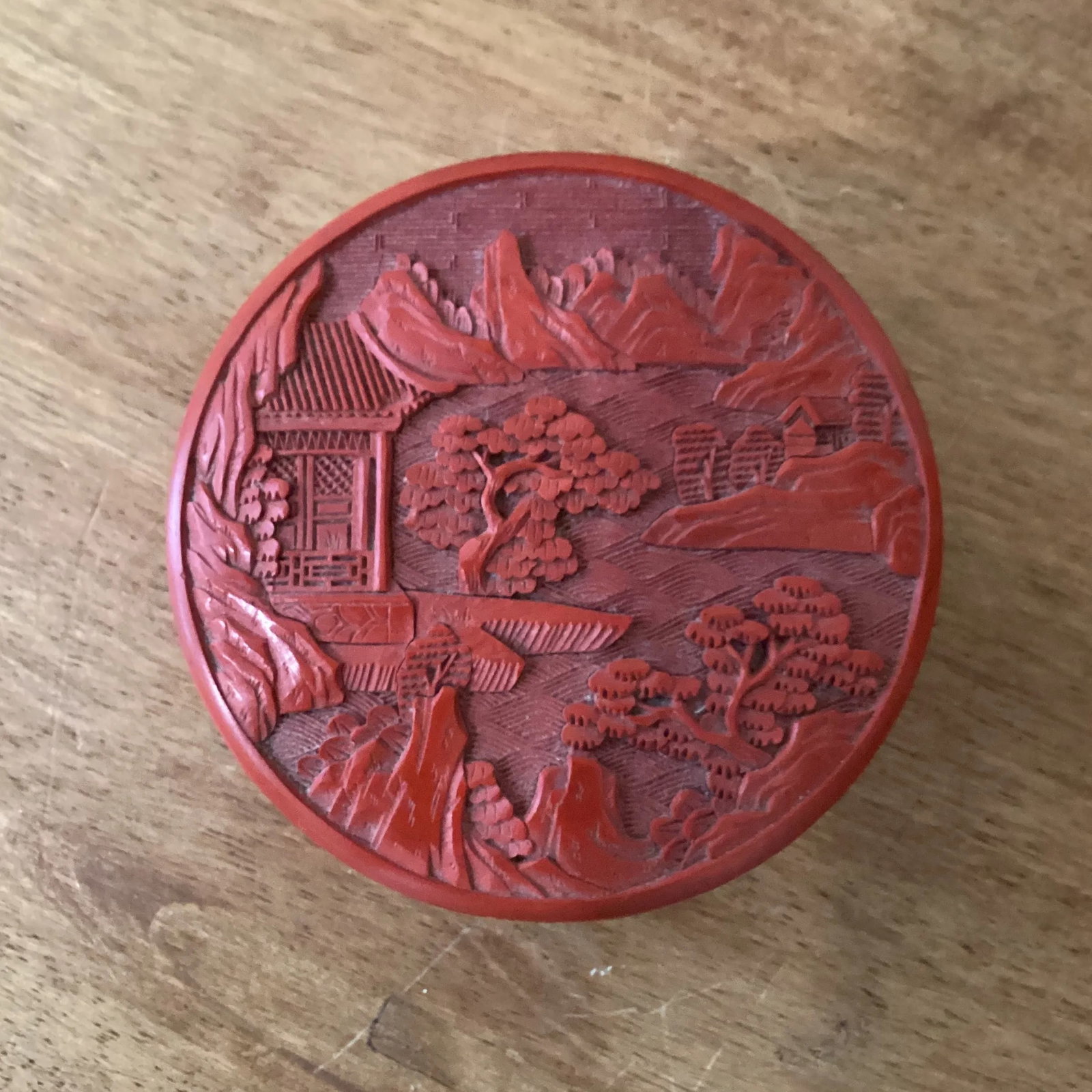 Late 19th Century Antique Small Carved Cinnabar Lacquer 'Scholar' Circular Box and Cover - 3