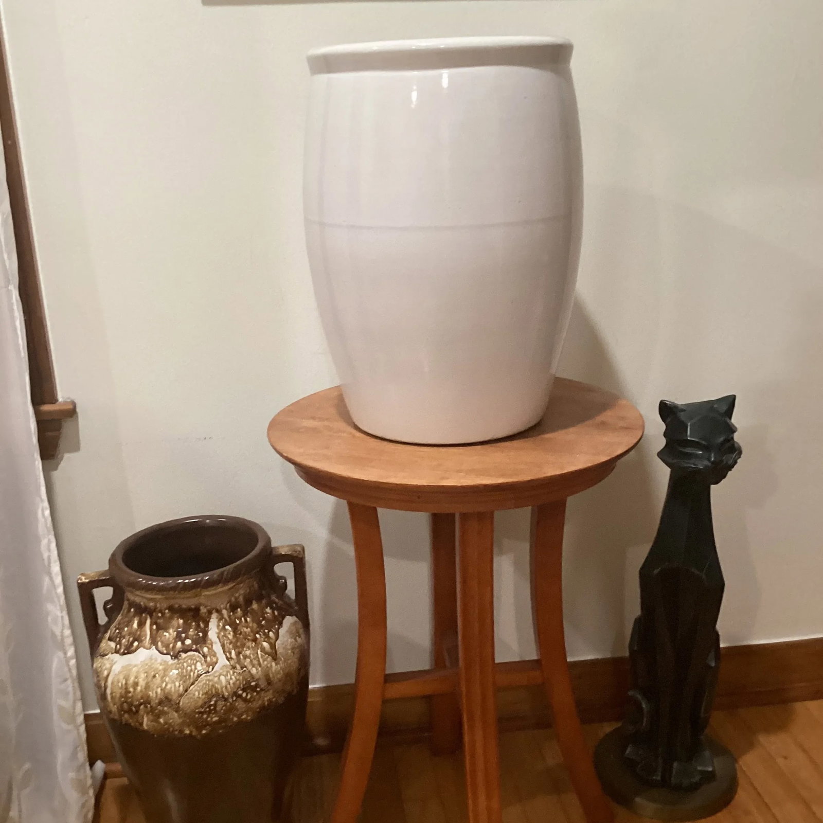 Contemporary Ceramic Glossy and Glazed Jar Planter - 10