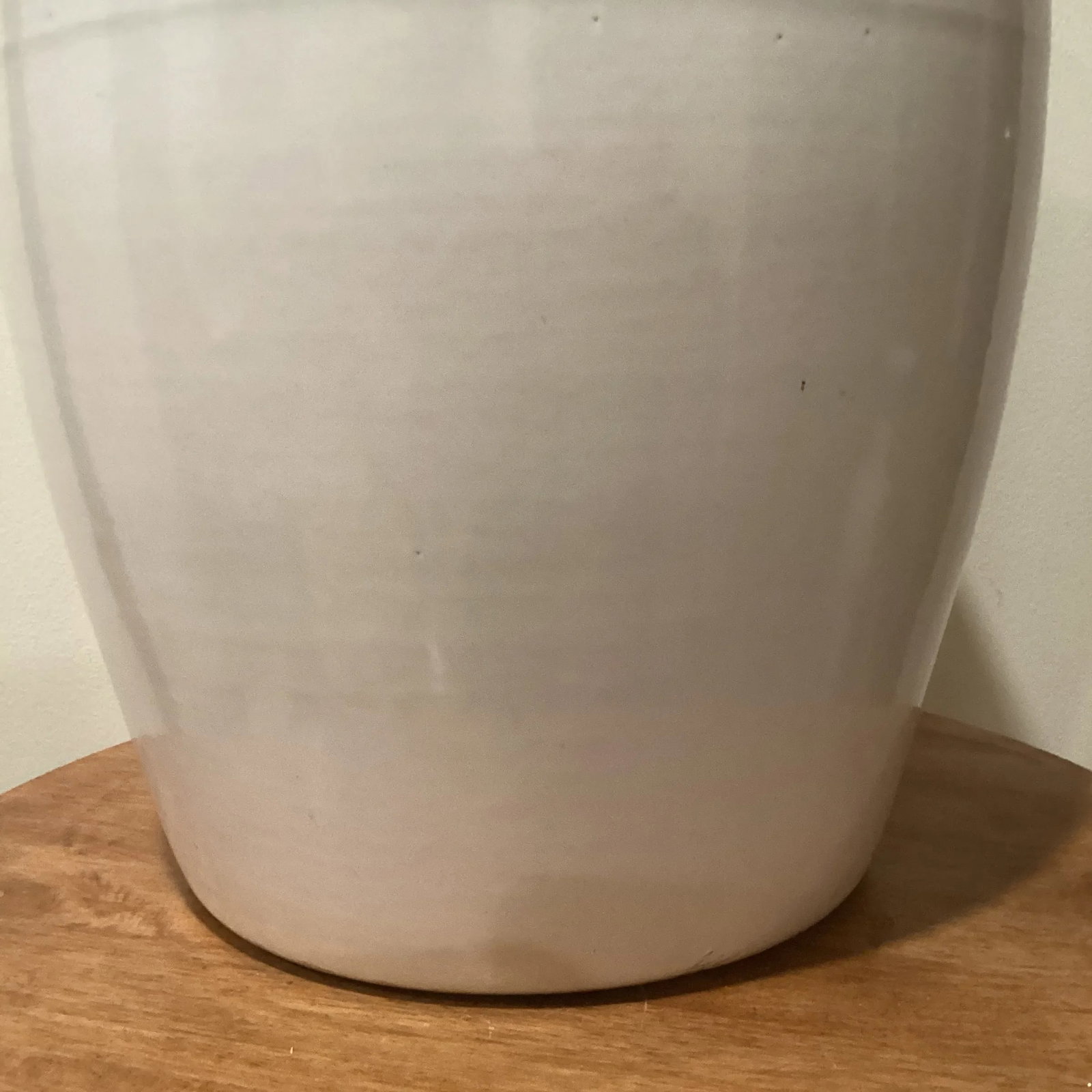 Contemporary Ceramic Glossy and Glazed Jar Planter - 6