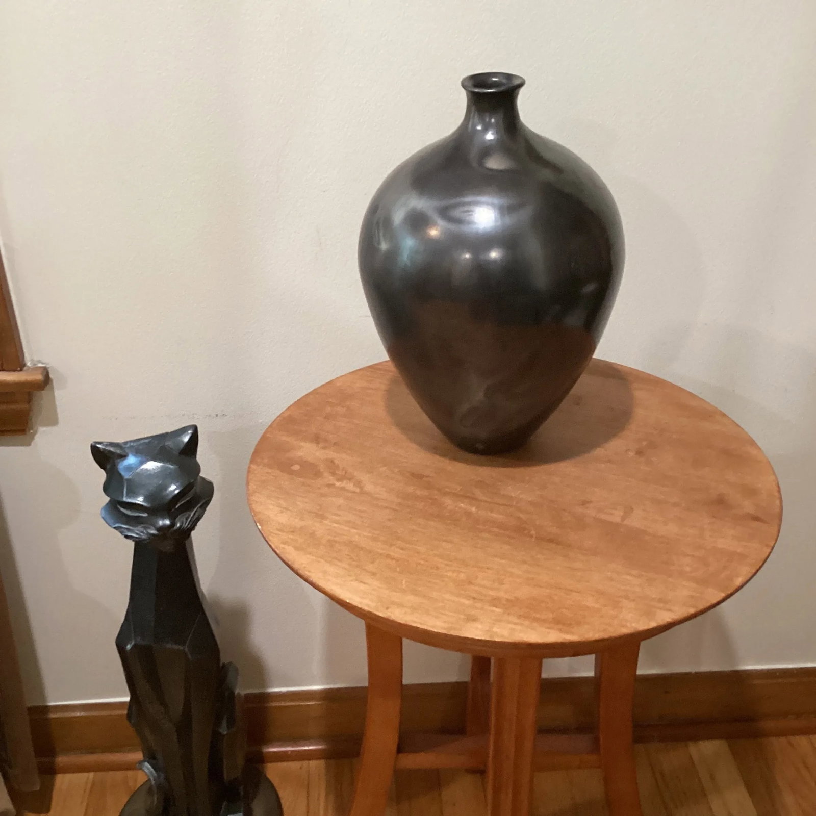 Mid 20th Century Mexican Folk Art Black Clay Pottery Oaxaca Vase, Signed Dona Rosa - 11