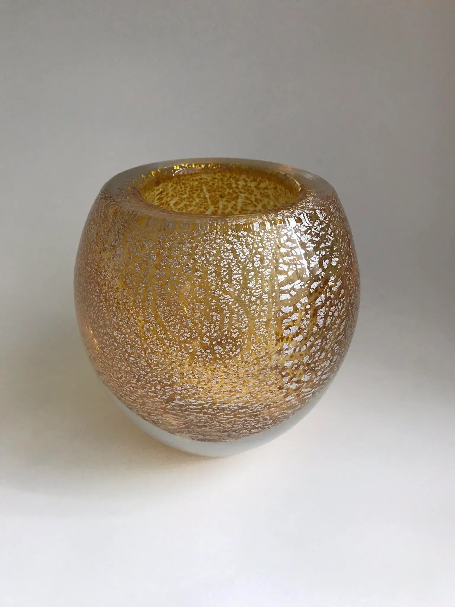 Italian Gold Glass Stardust Vase - 2
