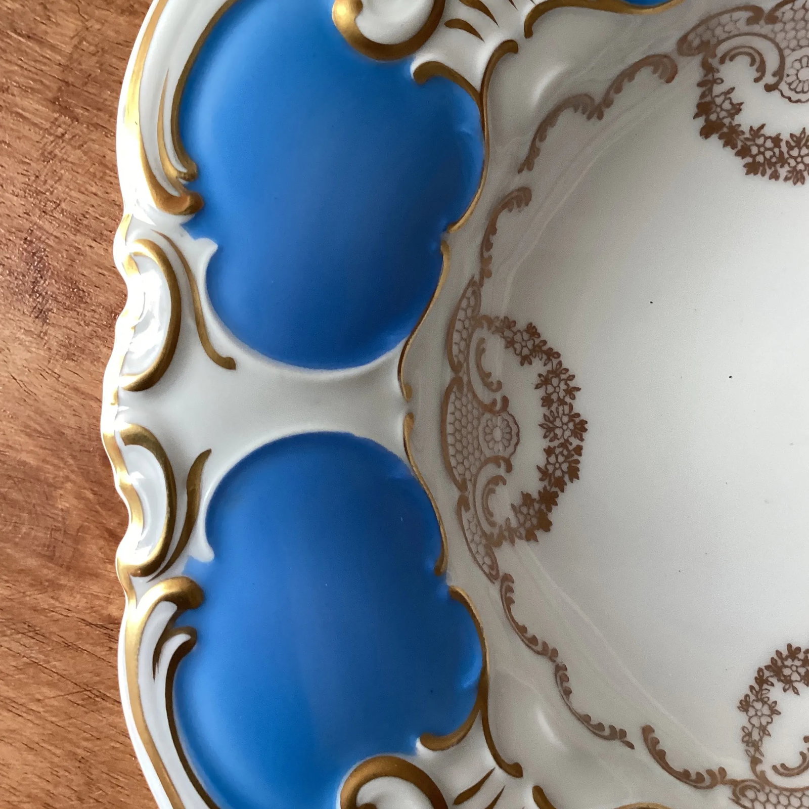 Early 20th Century Stunning Volkstedt German Porcelain Centerpiece/Bowl - 5