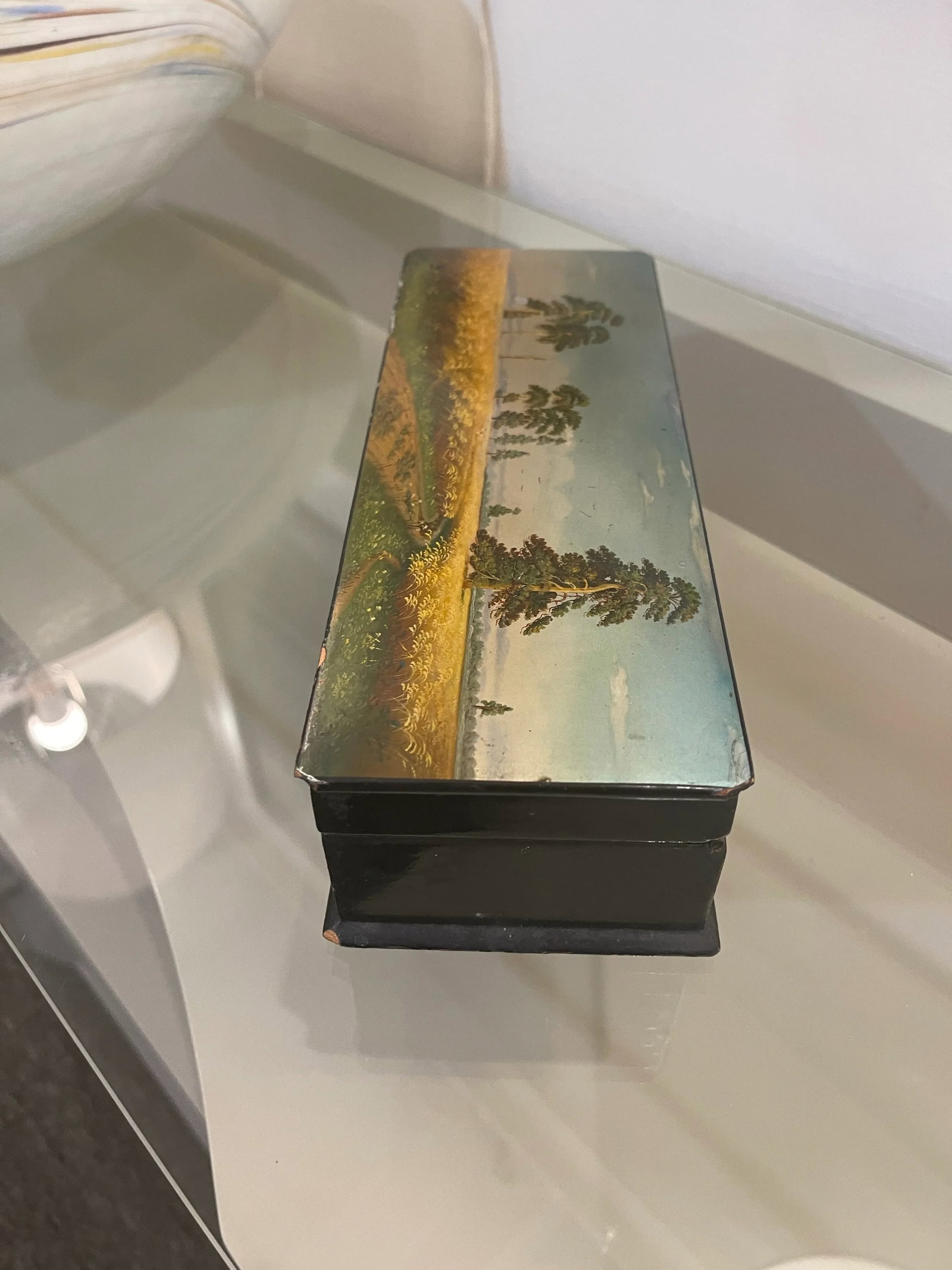 Long Vintage Fedoskino Lacquer Box - 8