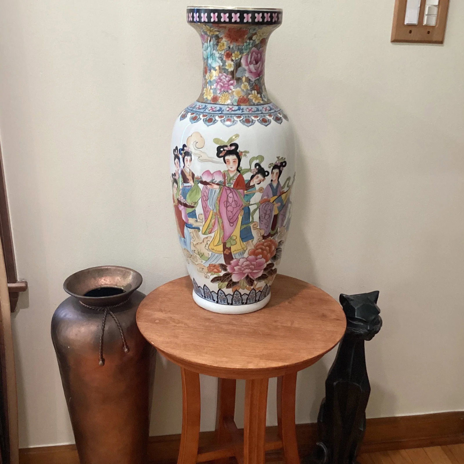 Mid 20th Century Chinese Famille Rose Hand Painted Porcelain Vase - 10