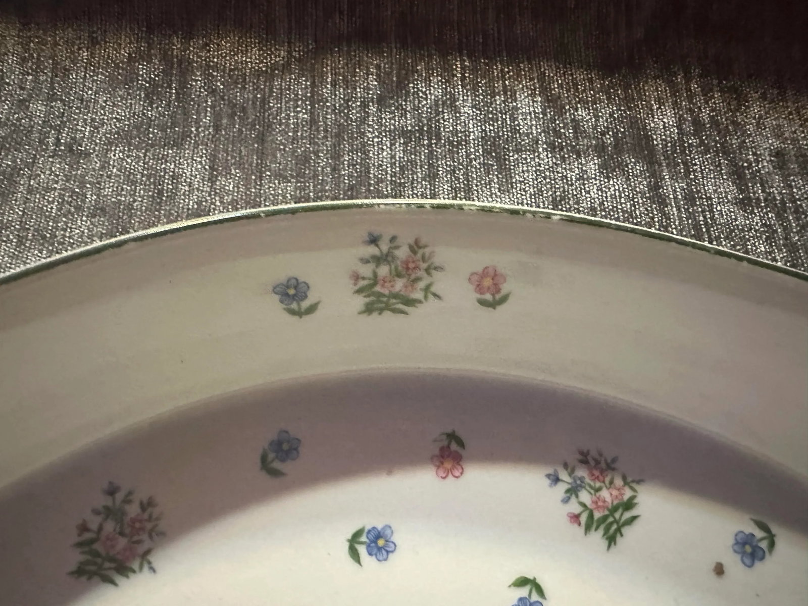 Mid 20th Century Petite Fleur by Andrea Oven to Table Cookware 6668 Au Gratin Dish - 2