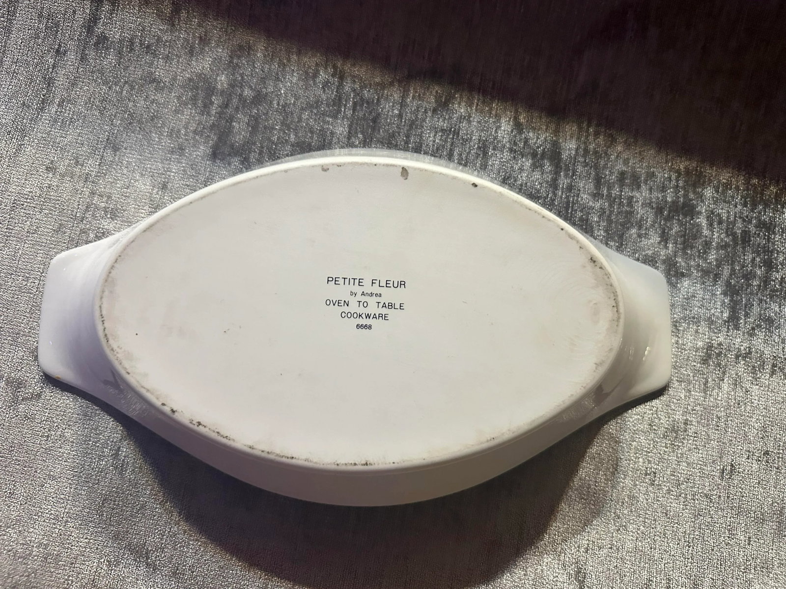 Mid 20th Century Petite Fleur by Andrea Oven to Table Cookware 6668 Au Gratin Dish - 3