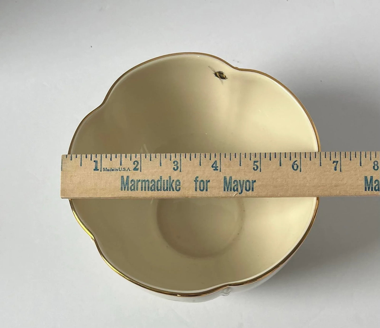 Lenox "Morningside Cottage" Botanical Porcelain Serving Bowl With 24kt Gold Rim - 8