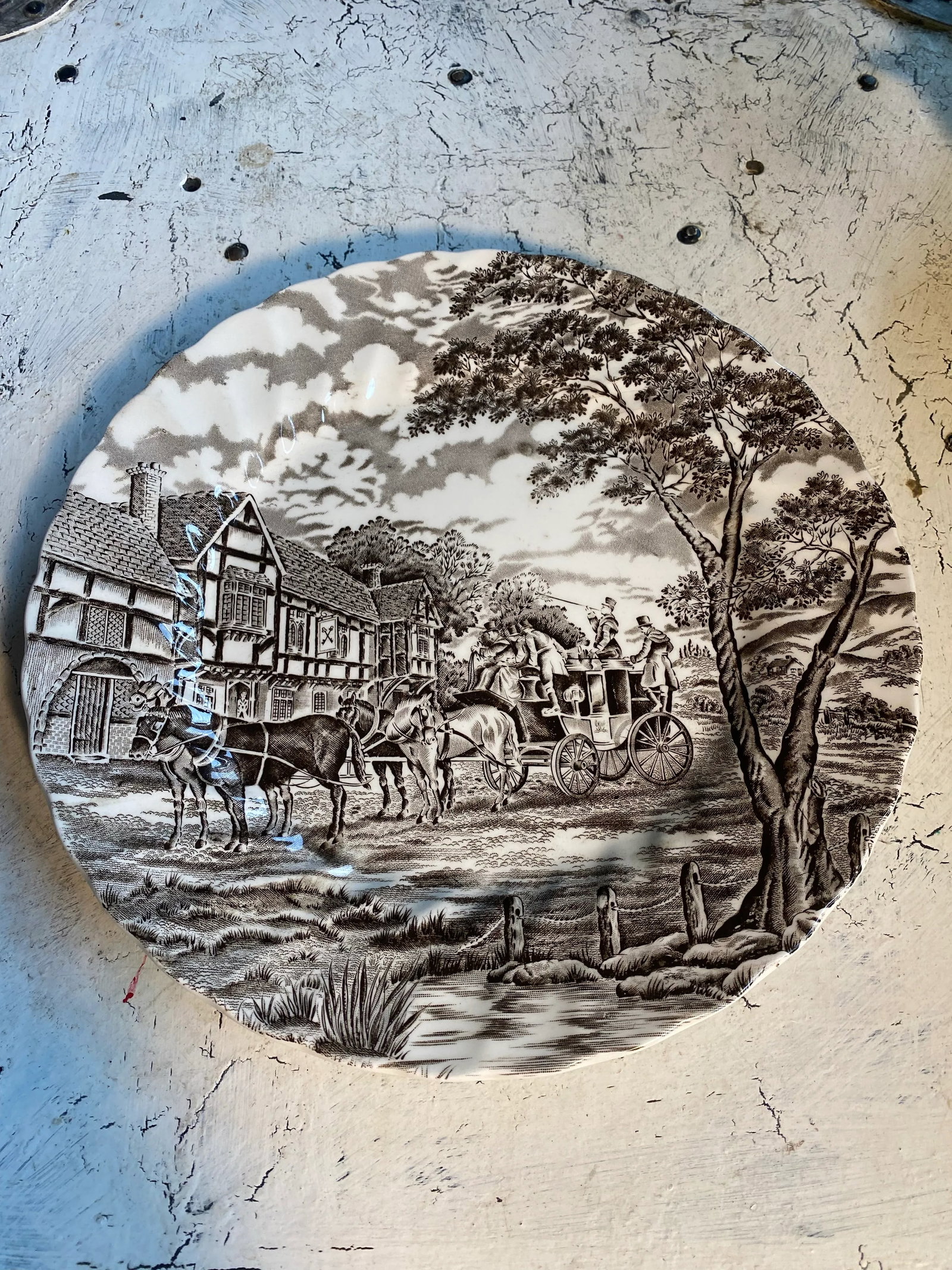 Vintage Myott Staffordshire Royal Mail Brown & Whit Dinner Plates- Set of 2 - 3