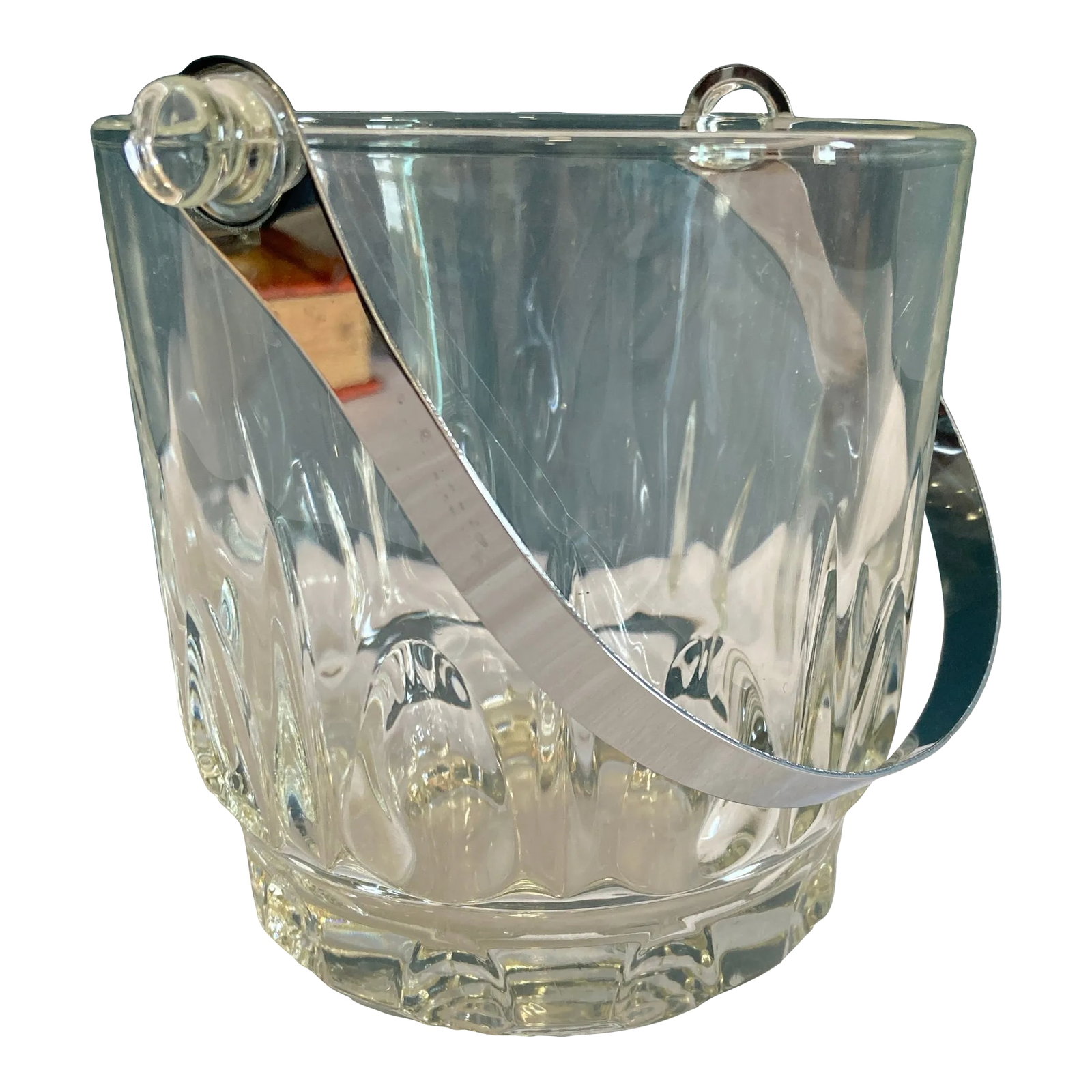 Mid-Century Crystal Ice Bucket With Removable Handle: This small ice bucket has cut detail patterns and has a removable silver metal handle. Perfect for your bar setup with nice Art Deco lines. Condition: Alterations: Original Condition Unaltered Imperfe