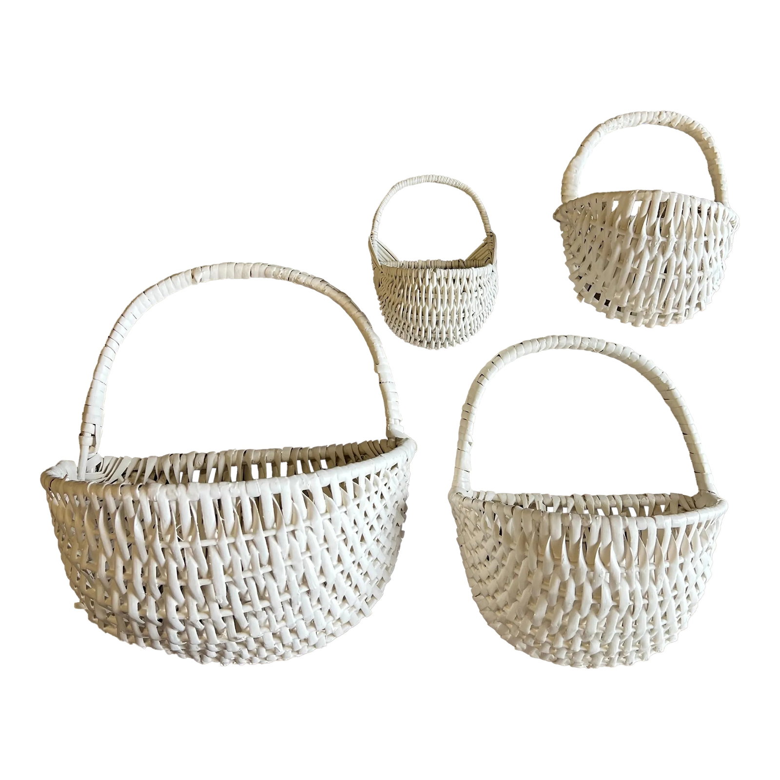 Vintage Nesting Pocket Baskets -Set of 4: Vintage white nesting pocket baskets for the wall , or door handle. Large 11.25" x9.5" x 6.5" Medium 9"x 7 1/2"x 5" Small 7" x 5 1/2" x 3.25" Xtra Small 5 1/4" x 3.75"x 2 1/2" Condition: Alterations: