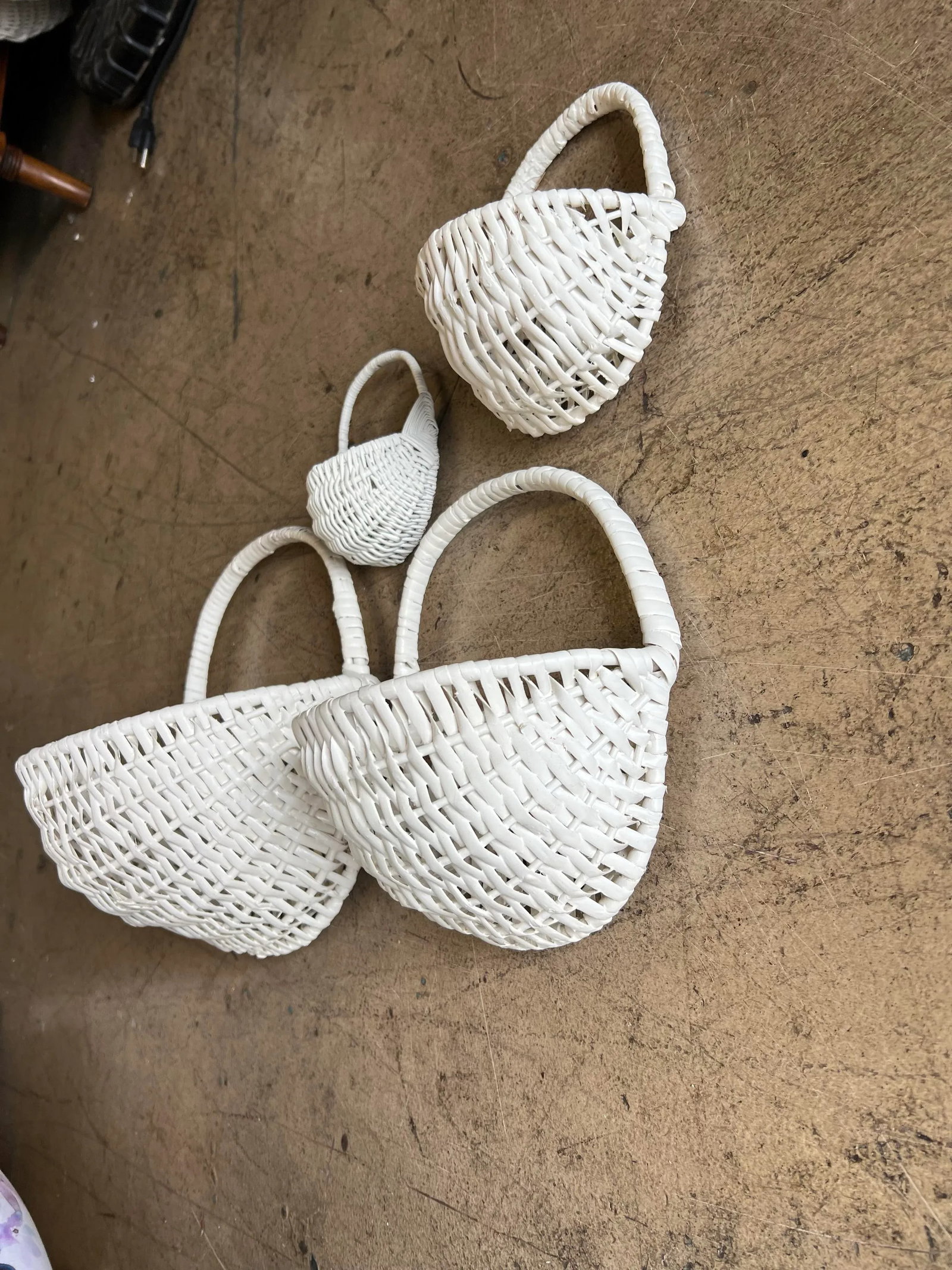 Vintage Nesting Pocket Baskets -Set of 4 - 6