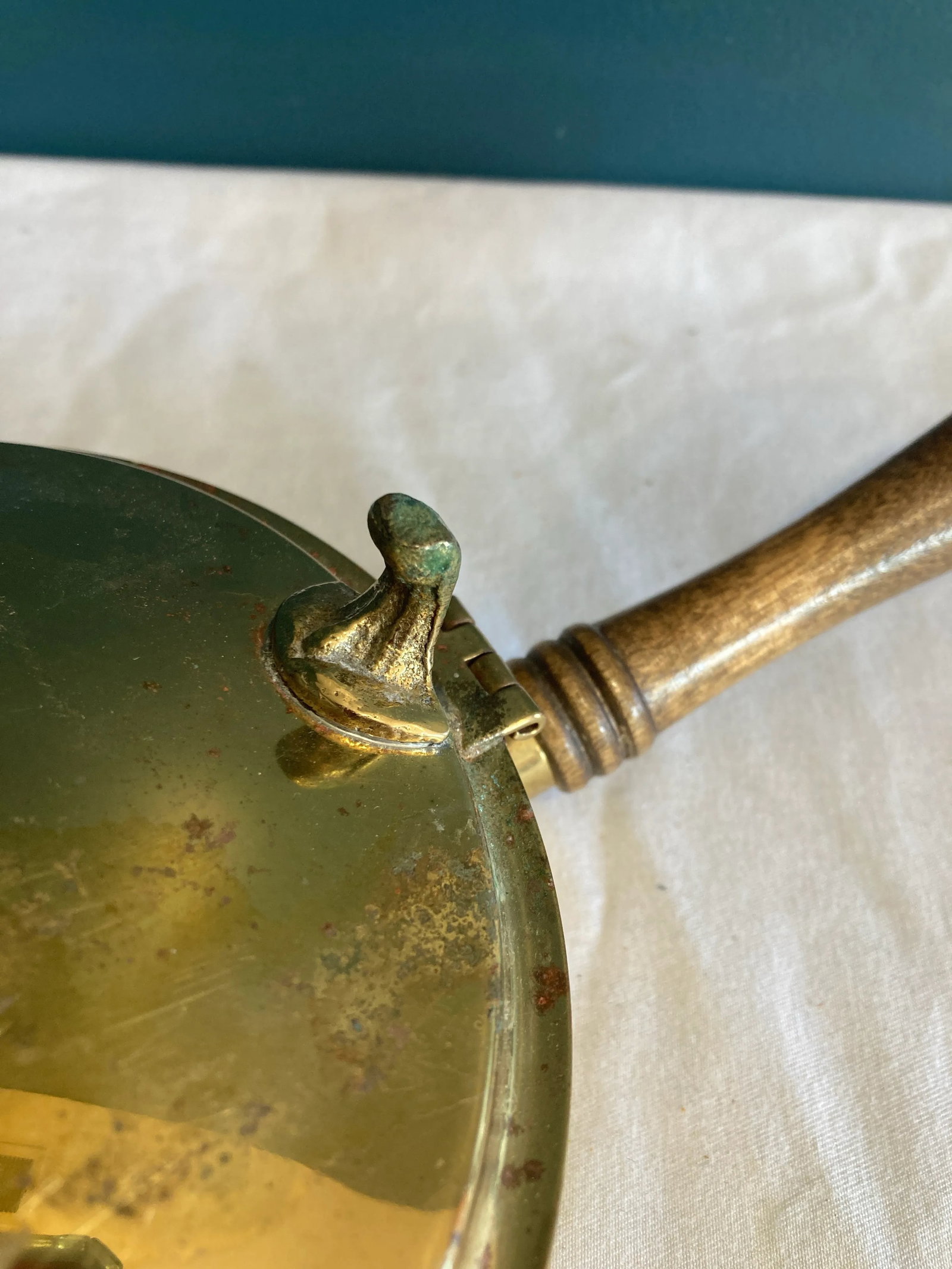 Mid 20th Century Brass and Wood Crumb Butler - 3