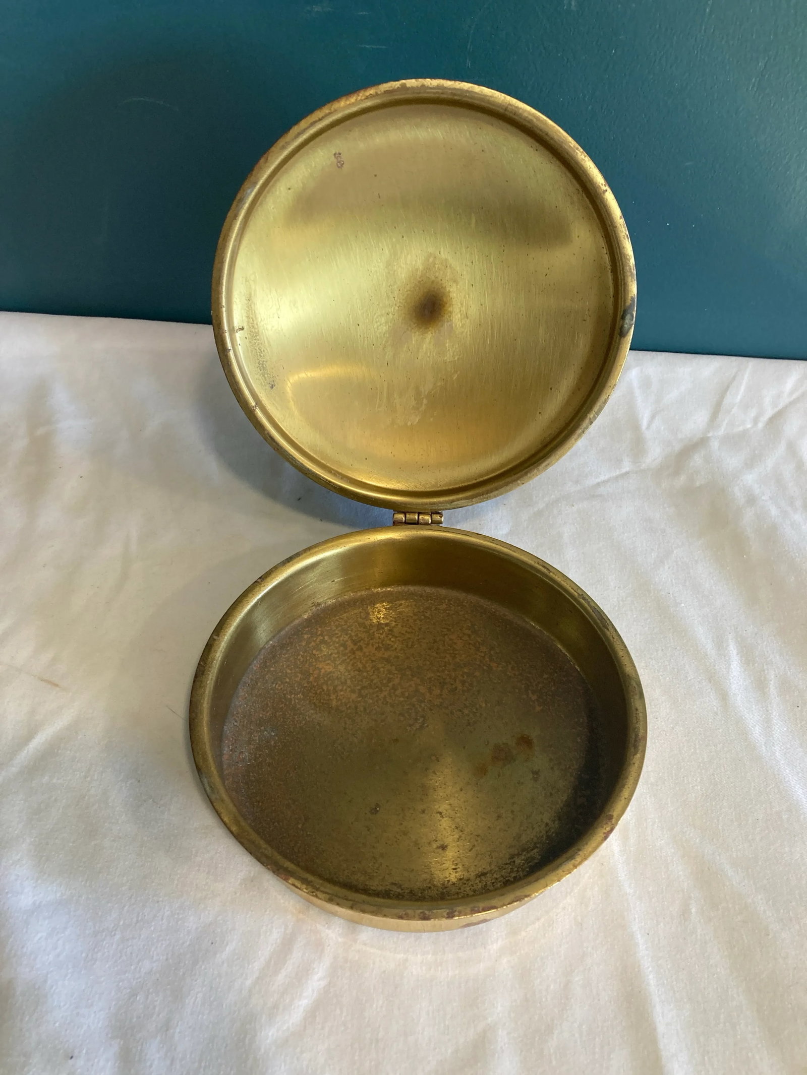 Mid 20th Century Brass and Wood Crumb Butler - 5