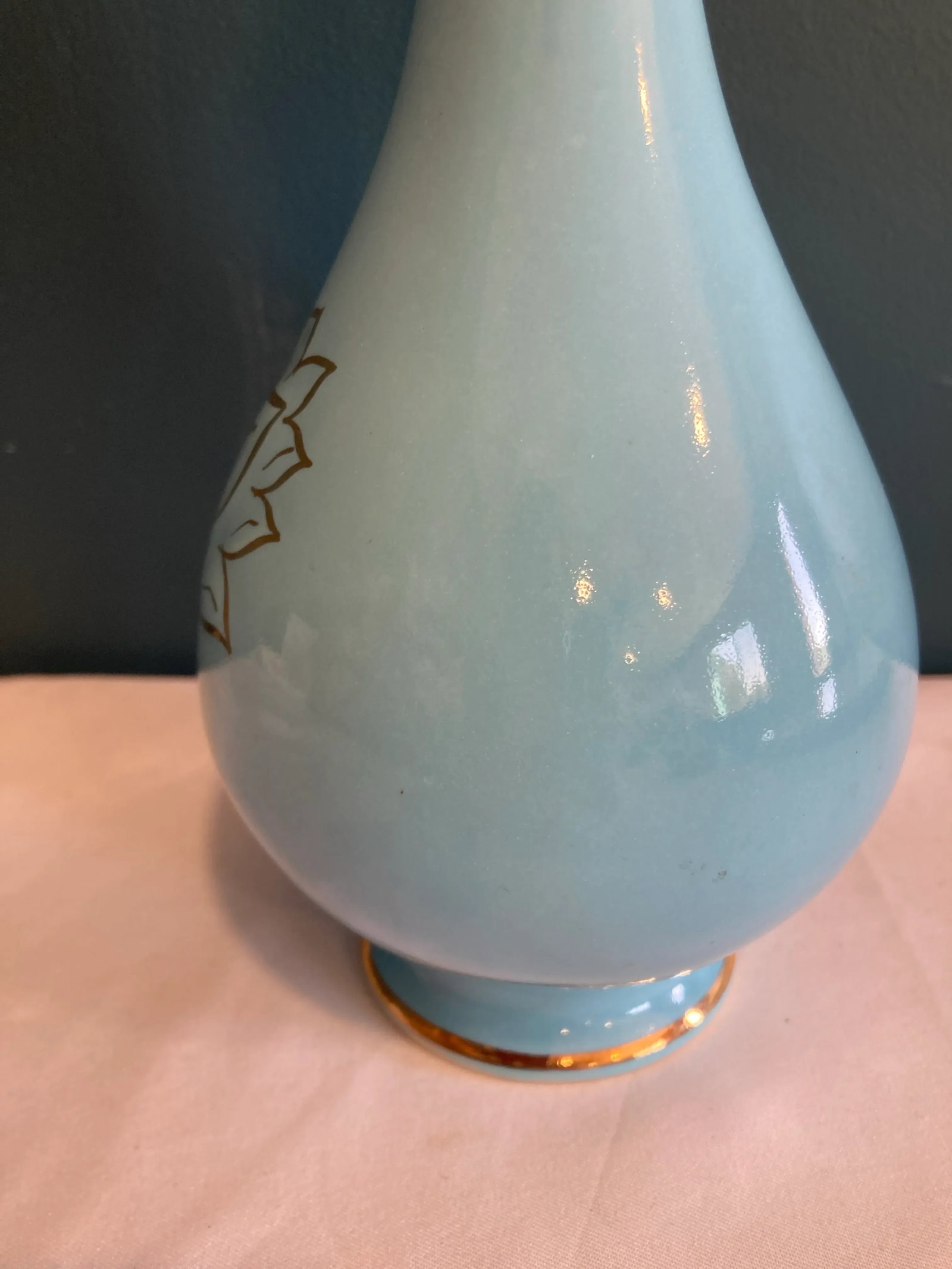 Vintage Robins Egg Blue Vase With 22k Gold Inlay - 4