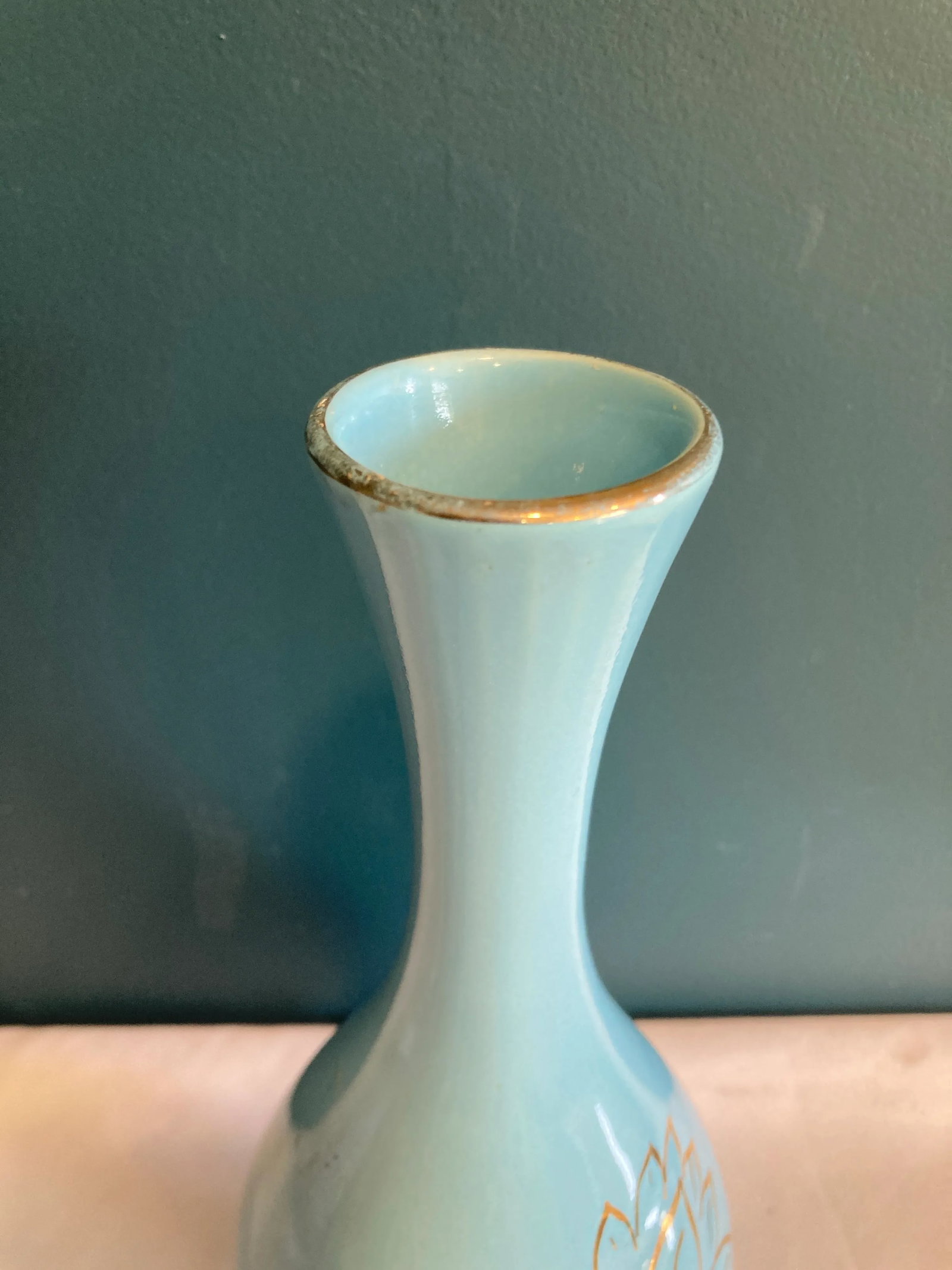 Vintage Robins Egg Blue Vase With 22k Gold Inlay - 7