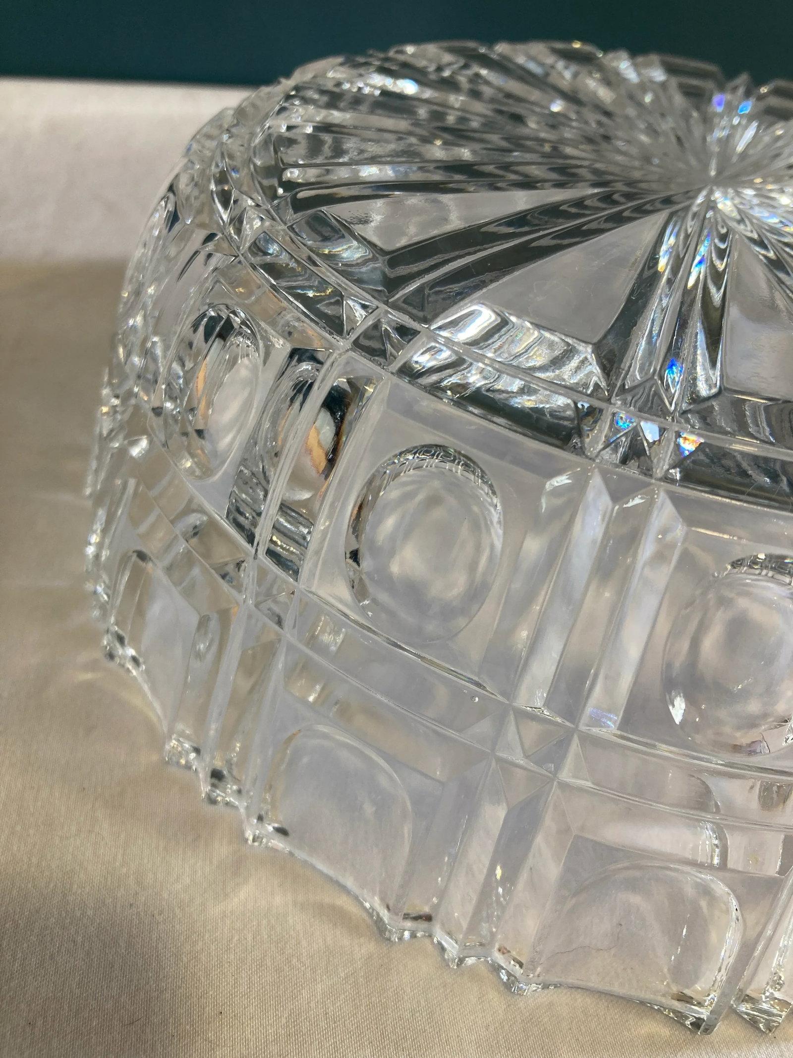 Early 20th Century Art Deco Cut Glass Serving Bowl - 6