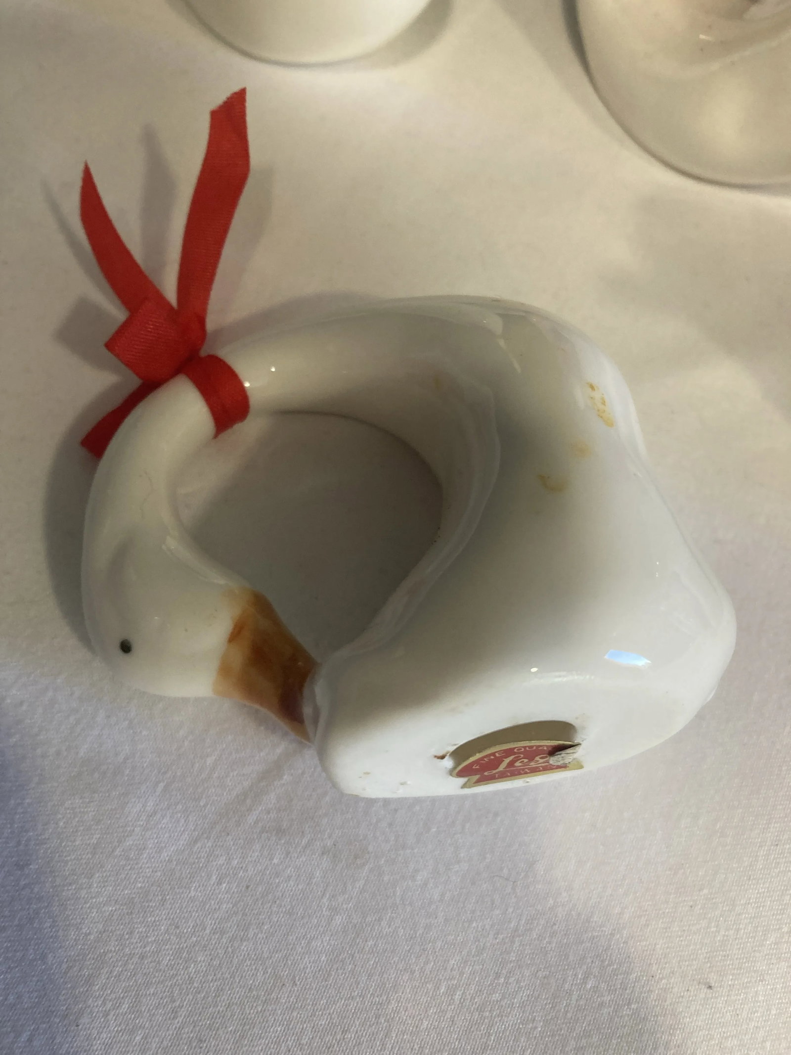 Vintage White Ceramic Swan Napkin Rings, Set of 6 - 4