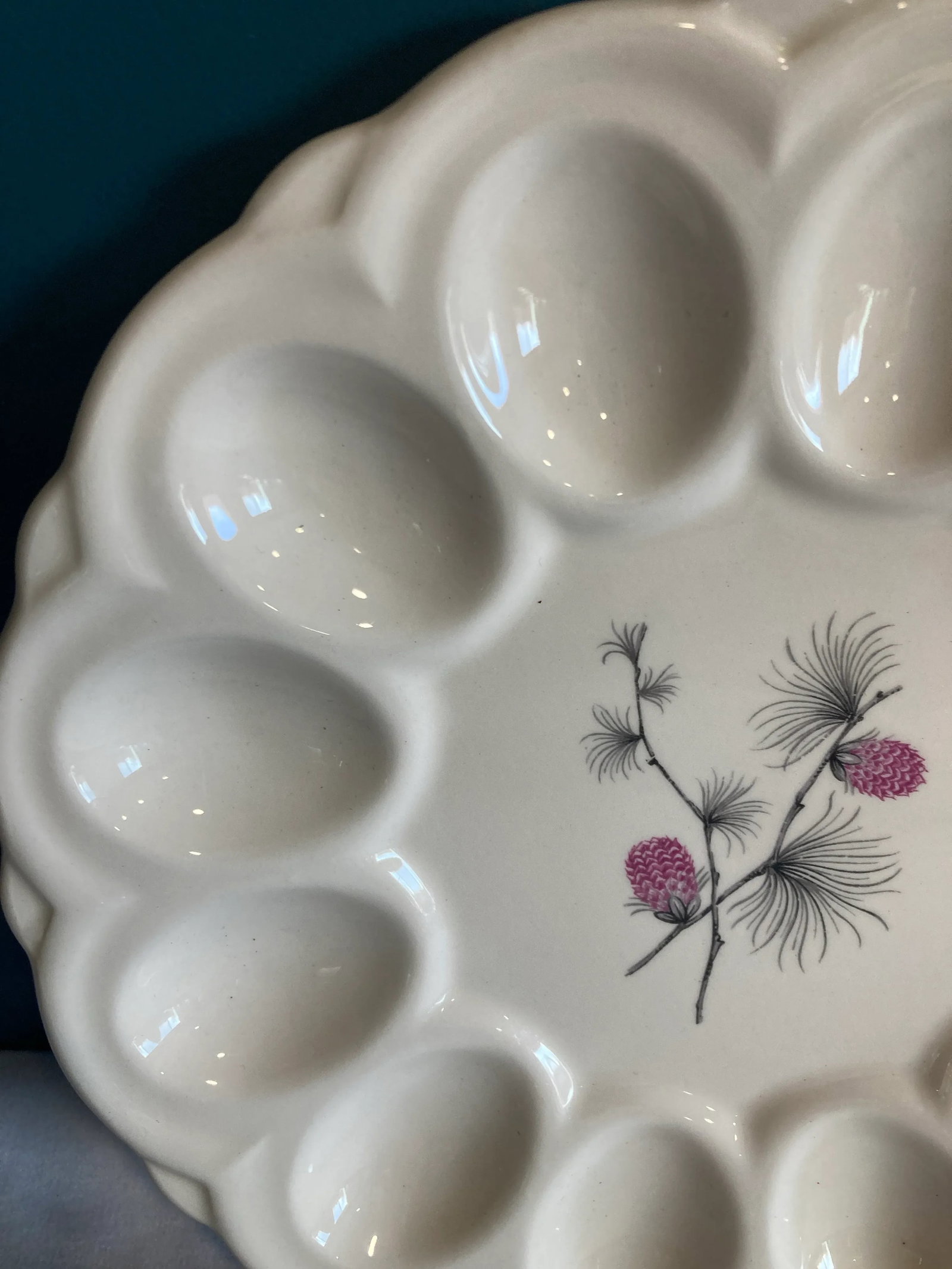 Vintage White Porcelain Egg Plate With Pink Berries - 3