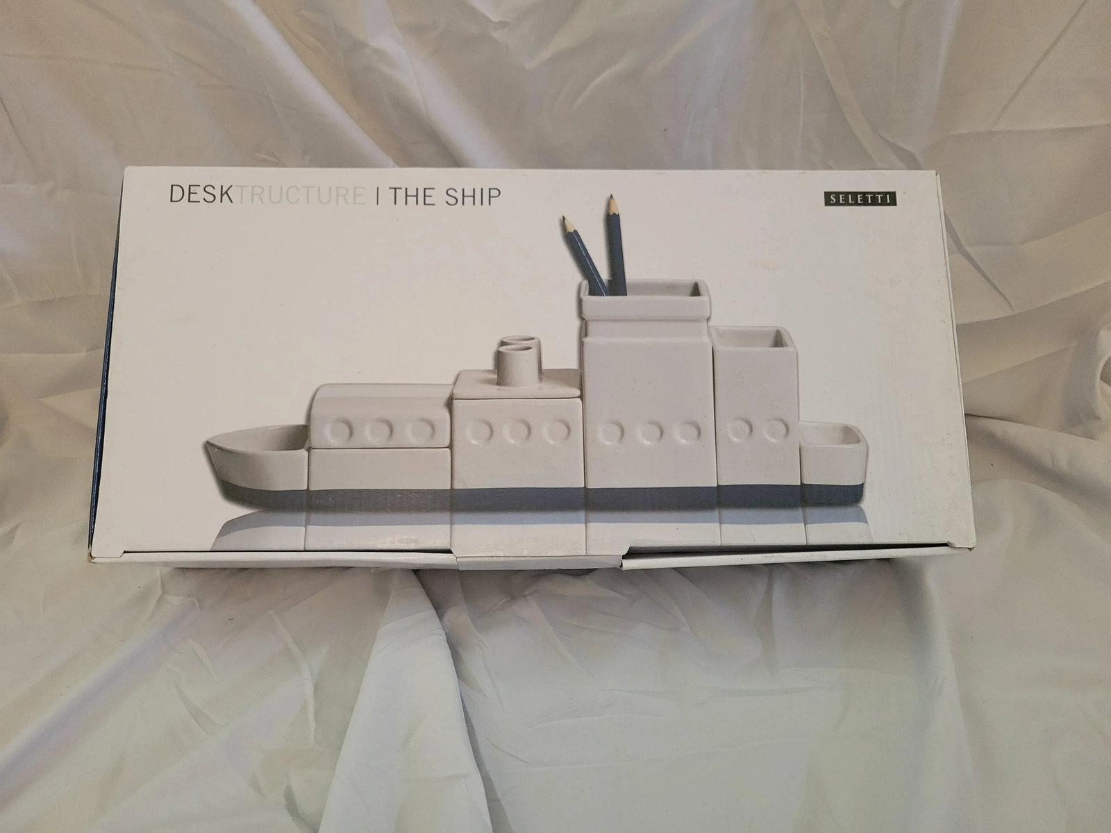 Contemporary Industrial Hector Serrano for Seletti Desk Organizer - 4