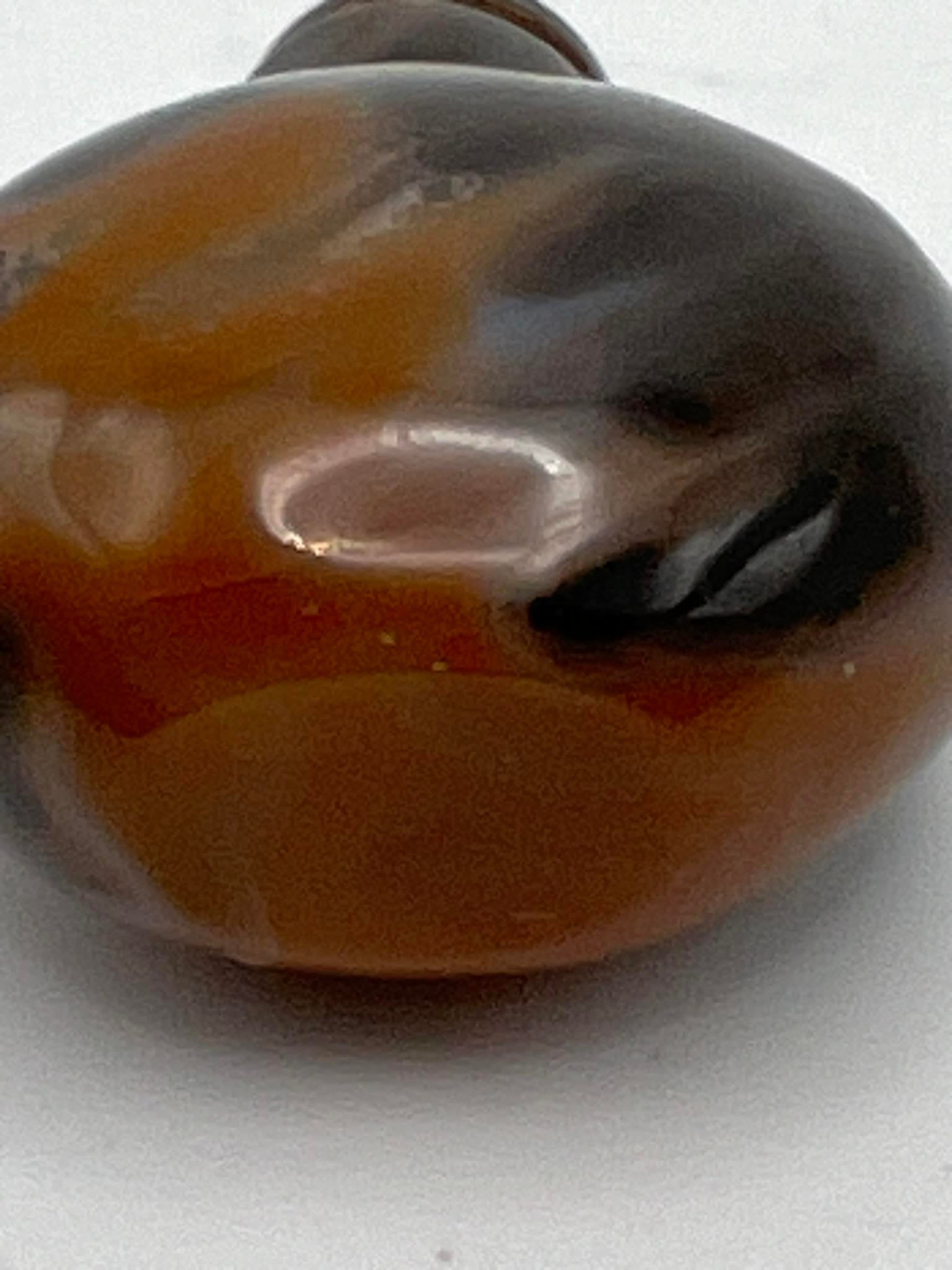 Small Vintage Chalcedony Snuff Bottle - 7