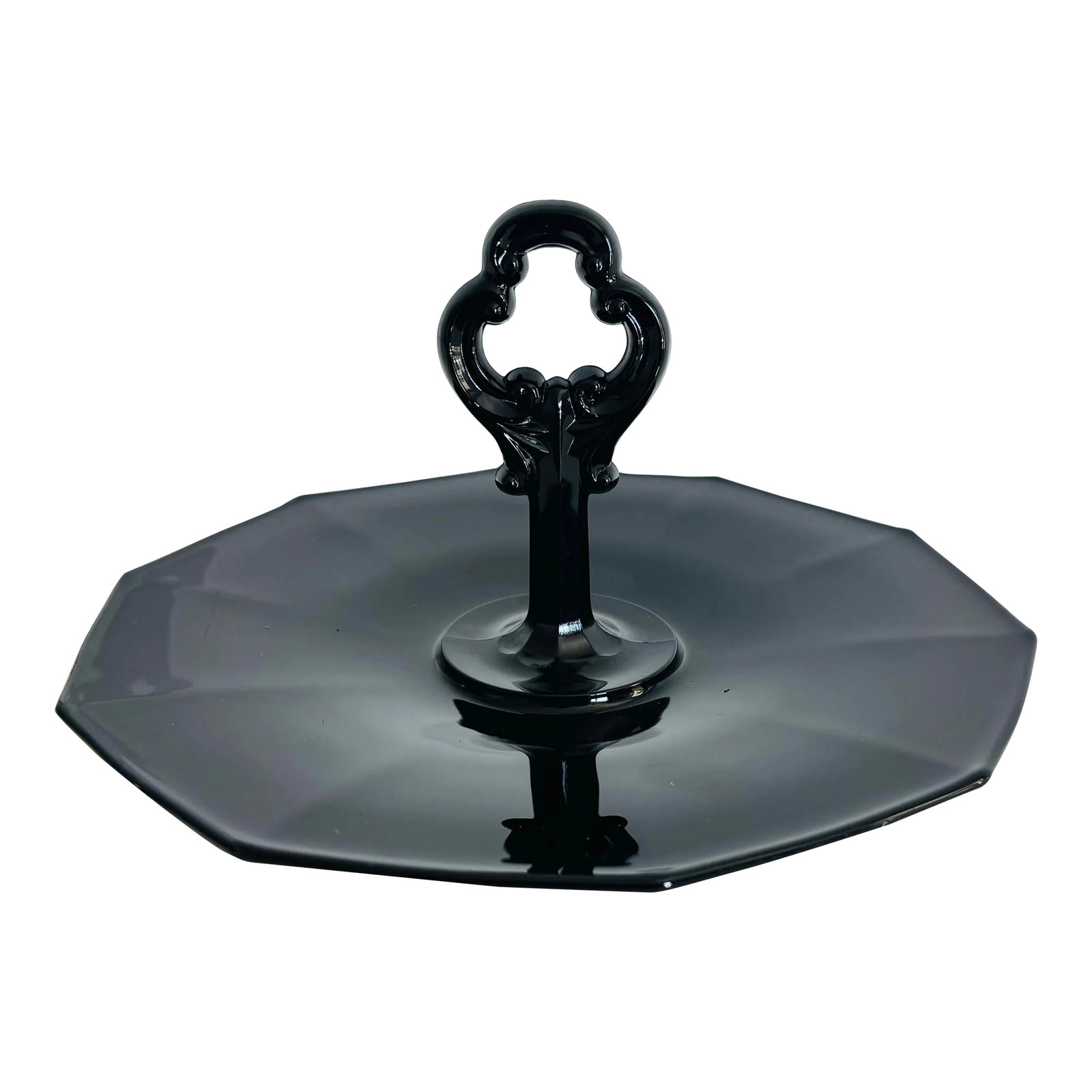Vintage 1930s Black Glass Center Handled Server: Vintage 1930s Black Glass Center Handled Server. The server was made by Cambridge Glass Co with the keyhole handled design. No marks. Condition: Alterations: Original Condition Unaltered