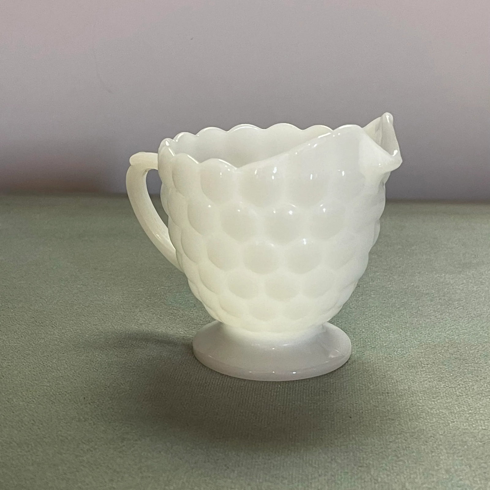 Mid 20th Century Anchor Hocking Bubble Milk Glass Creamer - 7