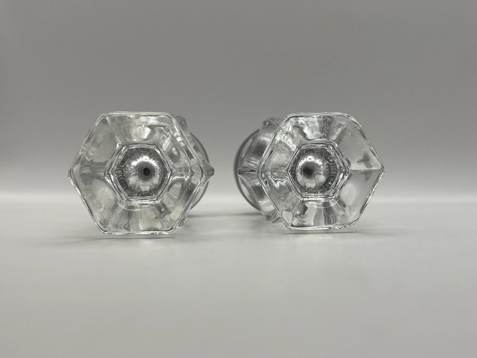 Vintage Pressed Glass Salt & Pepper Shakers- a Pair - 3