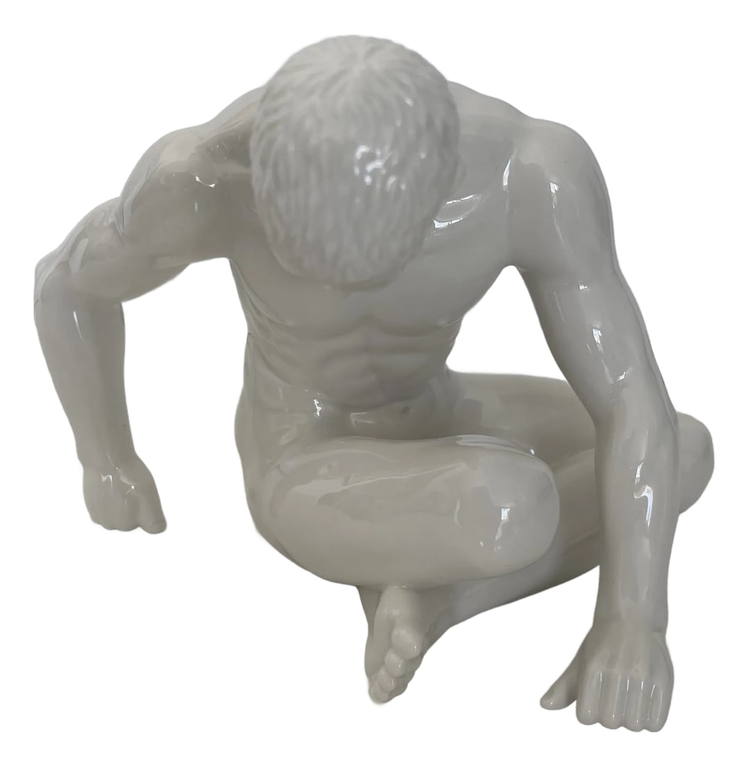 Porcelain Male Figurine: Modern male figurine in porcelain. Condition: Imperfections: No Imperfections Condition Notes: From our inventory Origin: China Materials & Techniques: Porcelain Details: What type of item is it?
