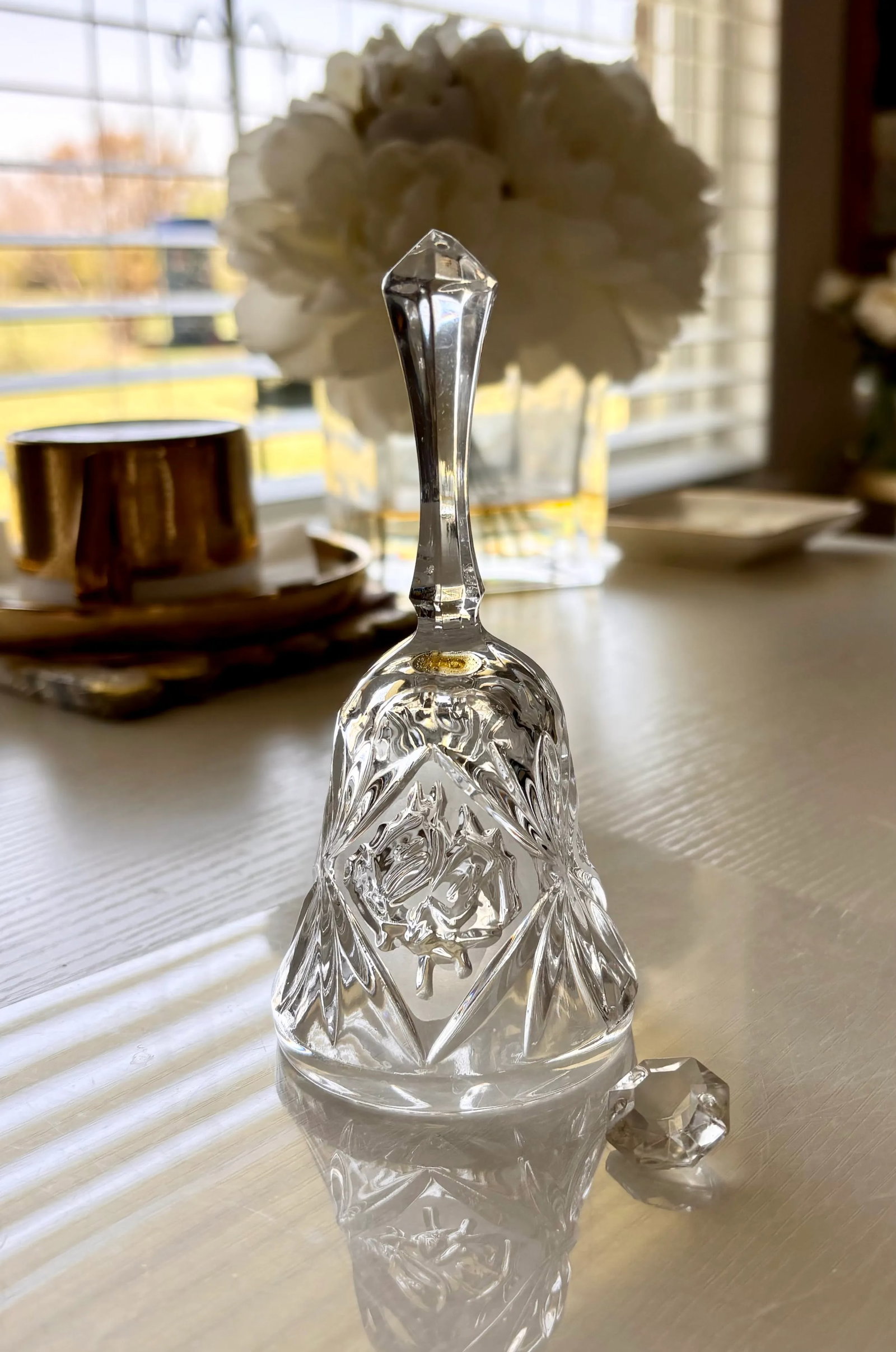 Mid 20th Century Crystal Dinner Hand Bell With Equestrian Horses and Star Design - 3