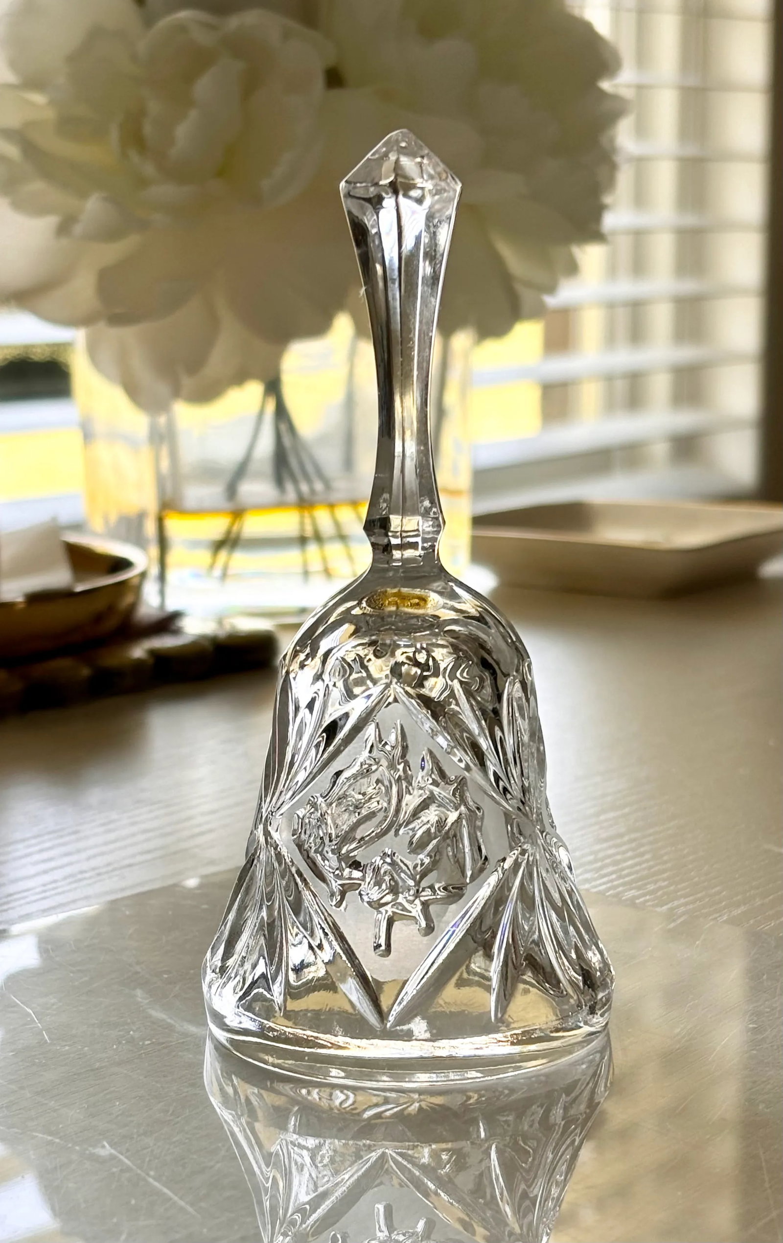 Mid 20th Century Crystal Dinner Hand Bell With Equestrian Horses and Star Design - 4